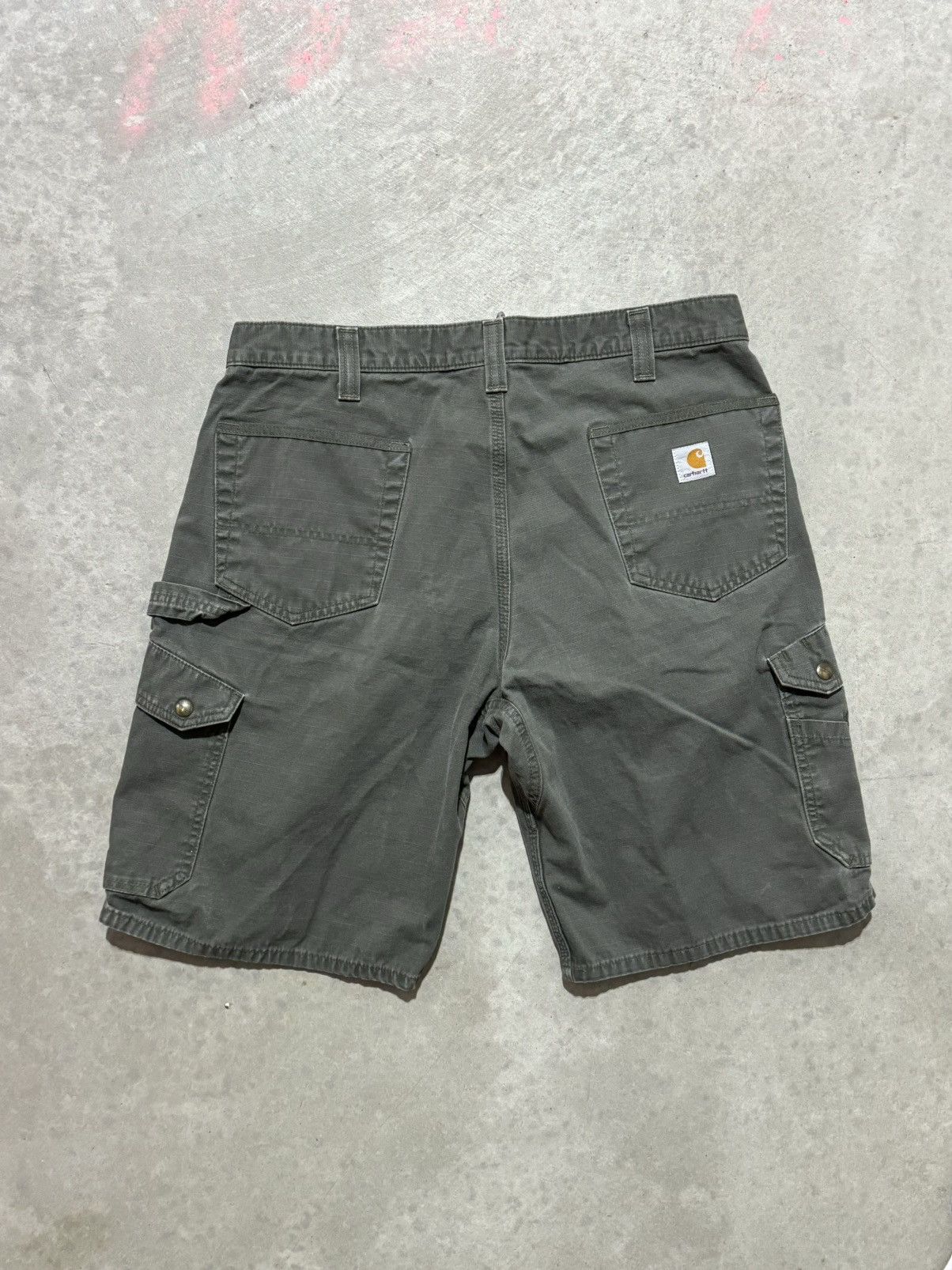 Carhartt × Vintage Grey Carhartt Cargo Carpenter Shorts Size US 38 / EU 54 - 3 Thumbnail
