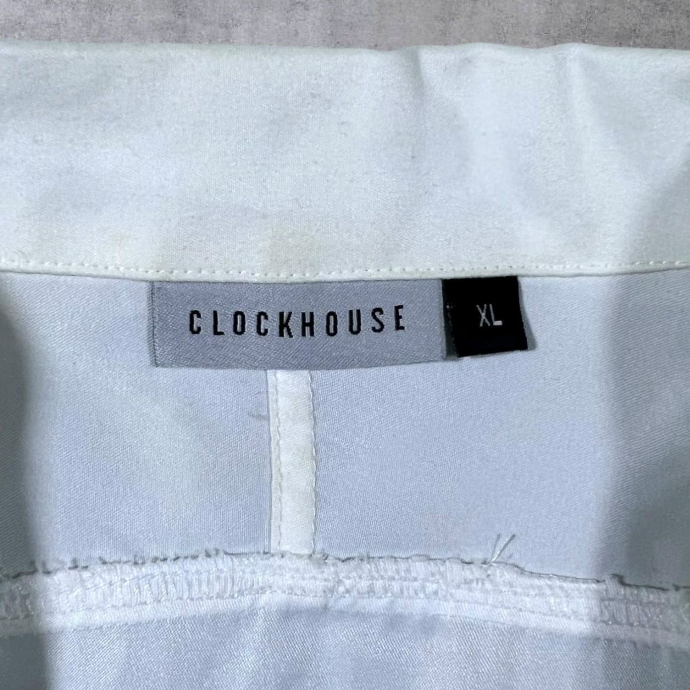 Vintage Clockhouse Embroidered Y2K White Polyester Shirt XL Men's Button-Up Male Size US XL / EU 56 / 4 - 3 Thumbnail