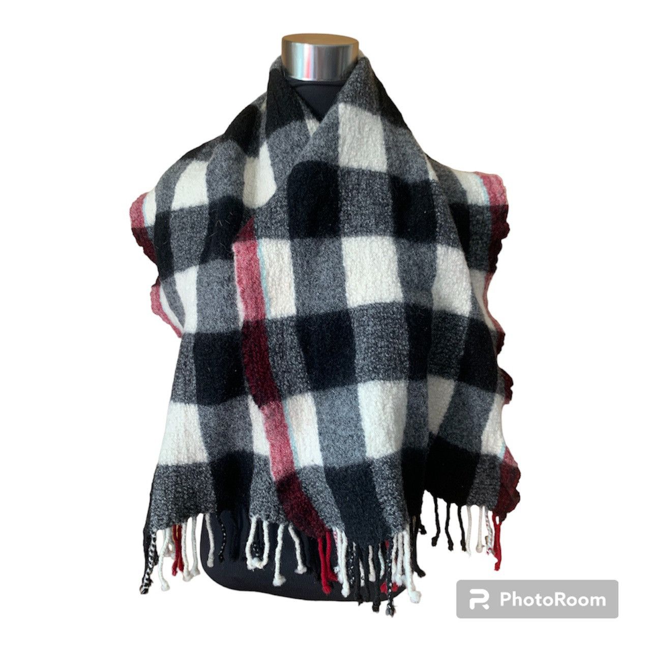 Aritzia × Designer × TNA TNA 100% Wool Scarf in Plaid Print Size ONE SIZE - 3 Thumbnail