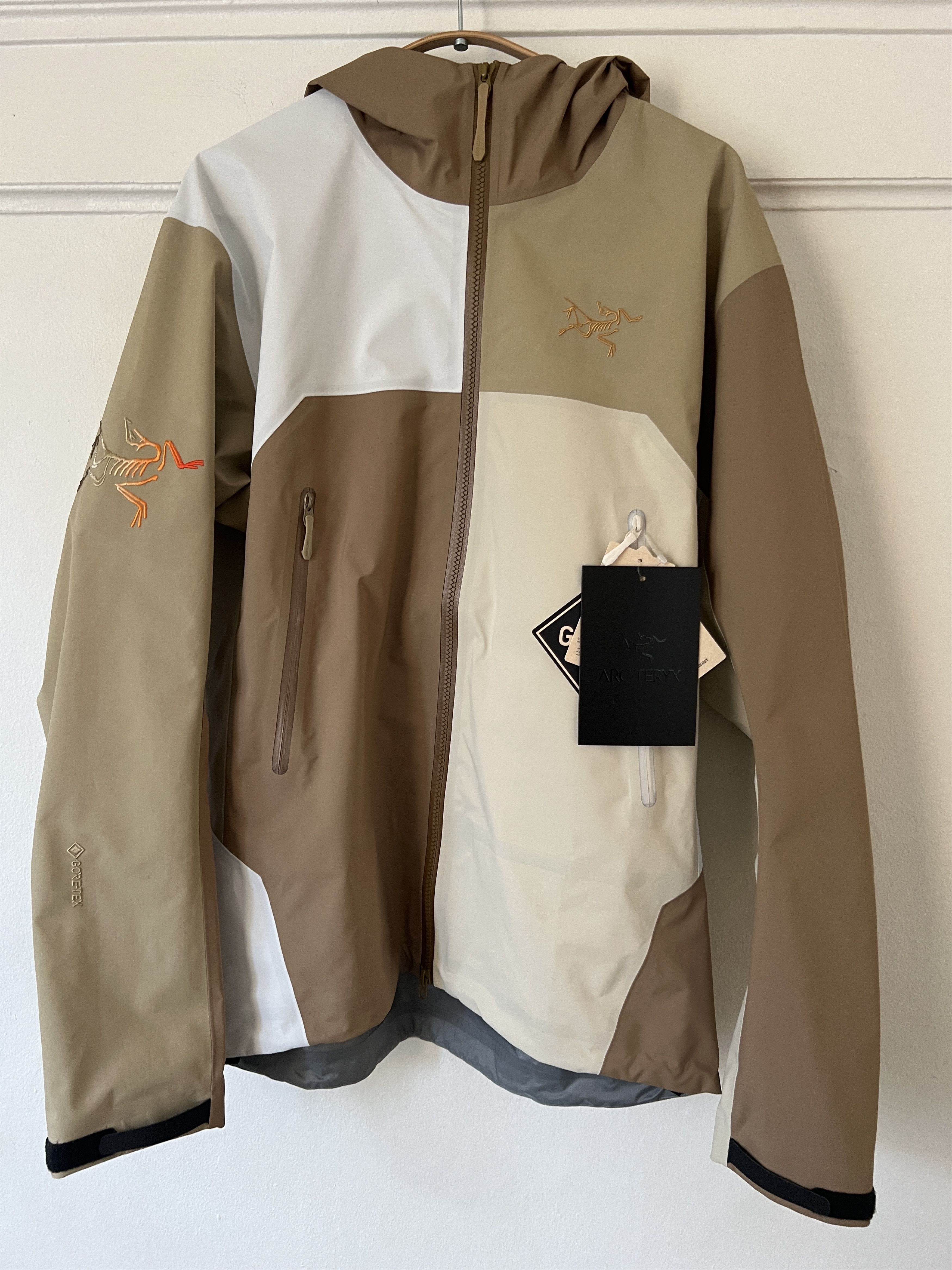 Arc'teryx × Beams Plus Arc'teryx x BEAMS Beta Jacket Nagomi Size US S / EU 44-46 / 1 - 1 Thumbnail