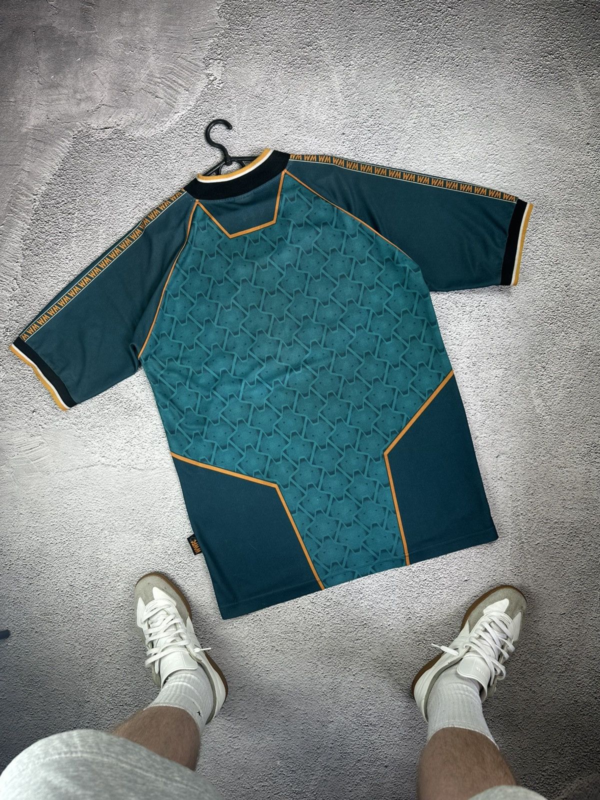 Puma Vintage Puma Wolves ‘Goodyear’ Away 1993‑1995 Soccer Jersey Size US XL / EU 56 / 4 - 2 Thumbnail