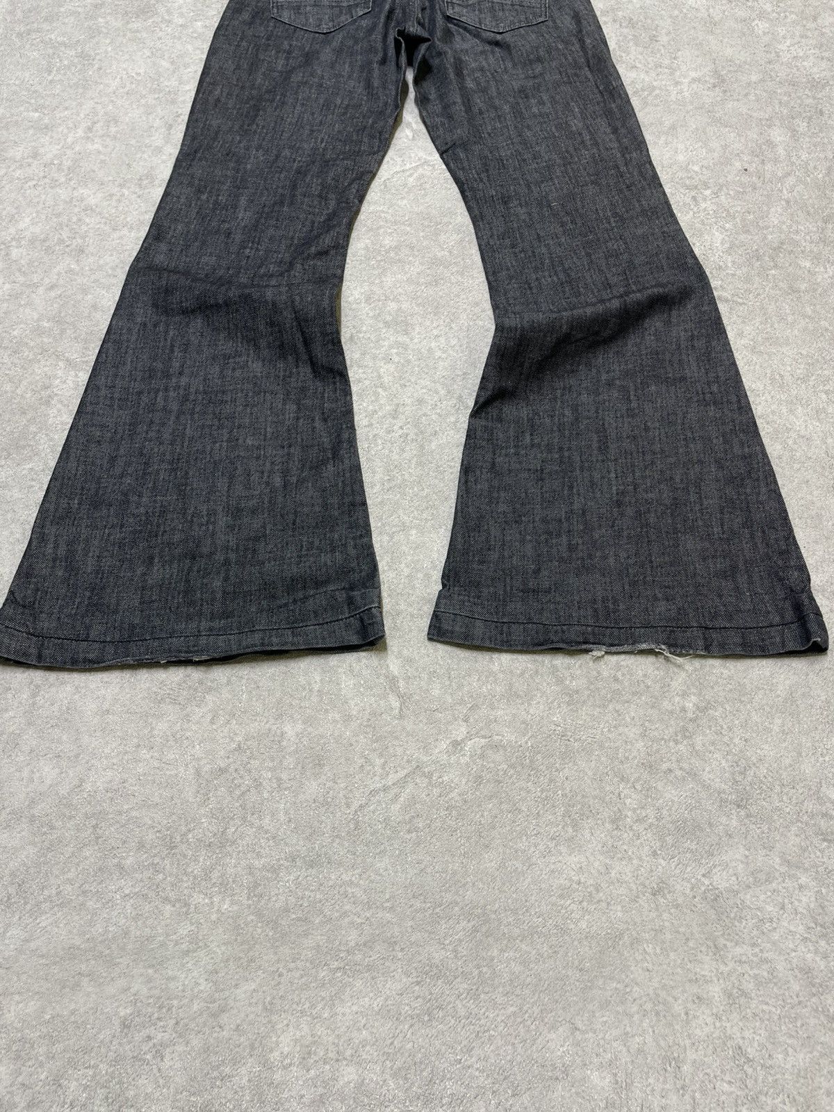If Six Was Nine × Japanese Brand × Le Grande Bleu (L.G.B.) Obsidian Flare Denim — LGB × Ifsixwasnine Hybrid Size US 33 - 11 Thumbnail