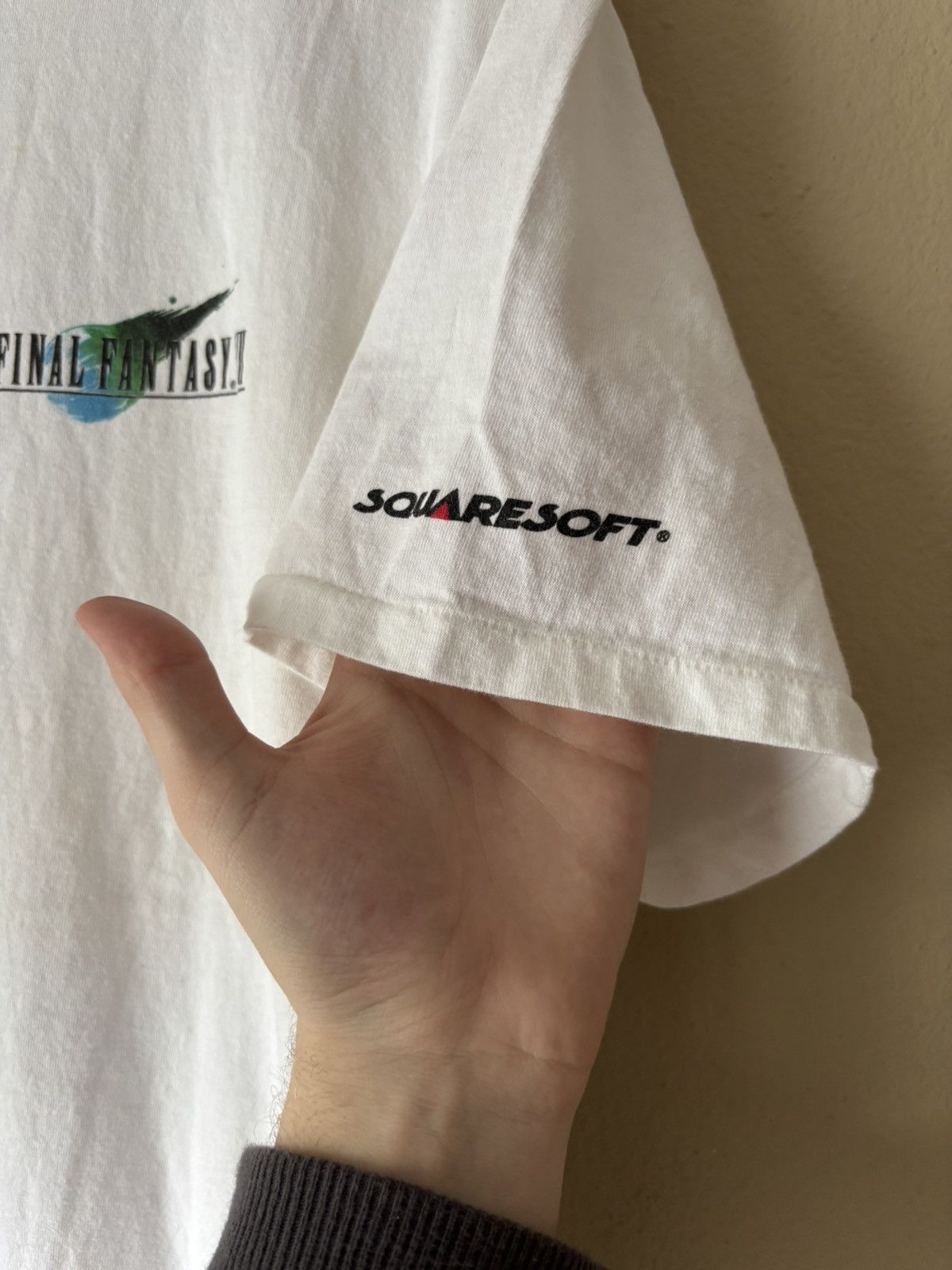 Vintage Final Fantasy Cloud tee Size US XL / EU 56 / 4 - 3 Thumbnail