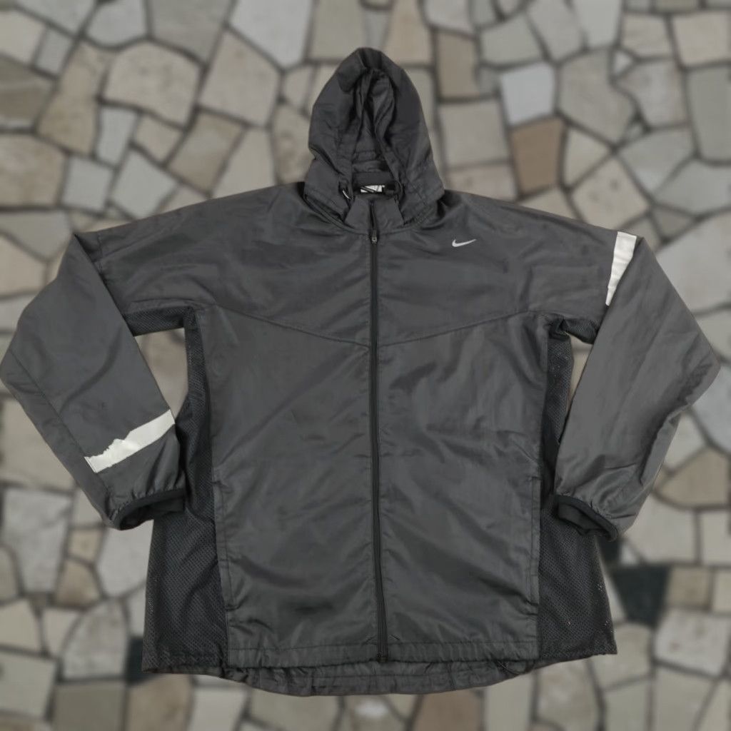 Nike Nike Jacket Men L Black Windbreaker Lightweigh t Reflective Full Zip Hooded Pockets Outdoor Sports Running & Walking Apparel Size US L / EU 52-54 / 3 - 1 Thumbnail