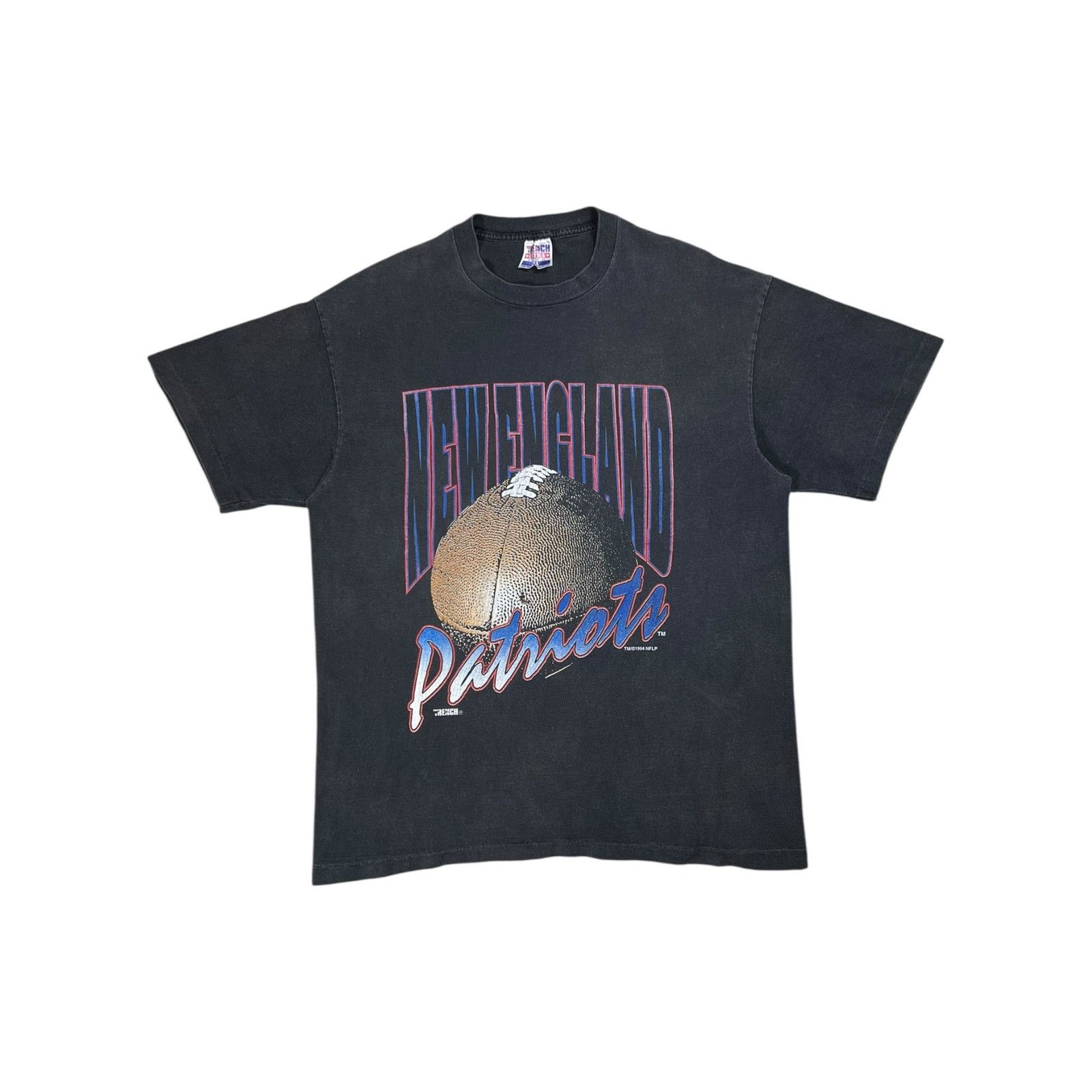 NFL × Trench USA × Vintage Vintage 1994 New England Patriots faded football NFL tee Size US XL / EU 56 / 4 - 1 Thumbnail