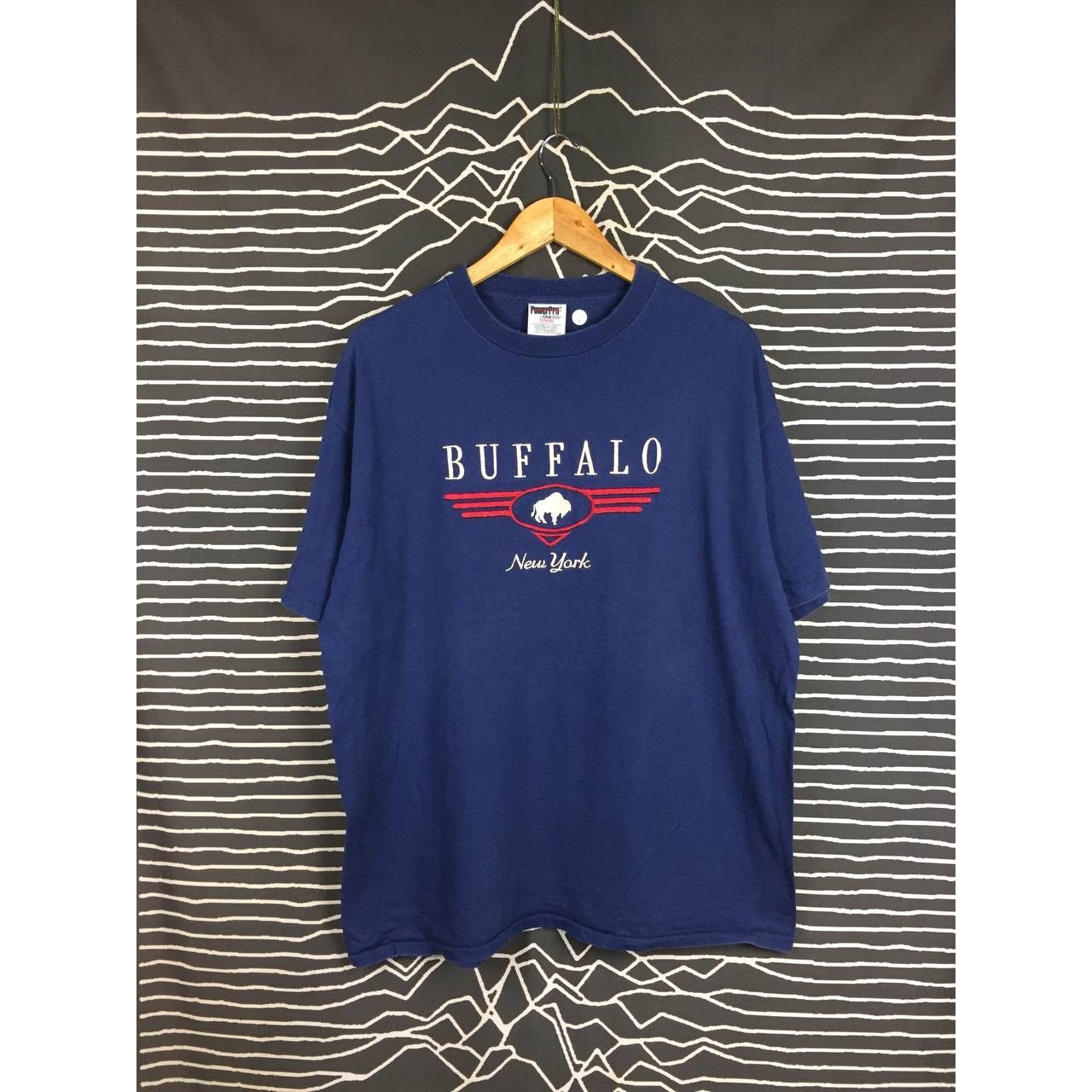 Vintage Vtg 90s Buffalo New York Embroidered Logo Single Stitch Tee Size US XL / EU 56 / 4 - 2 Thumbnail