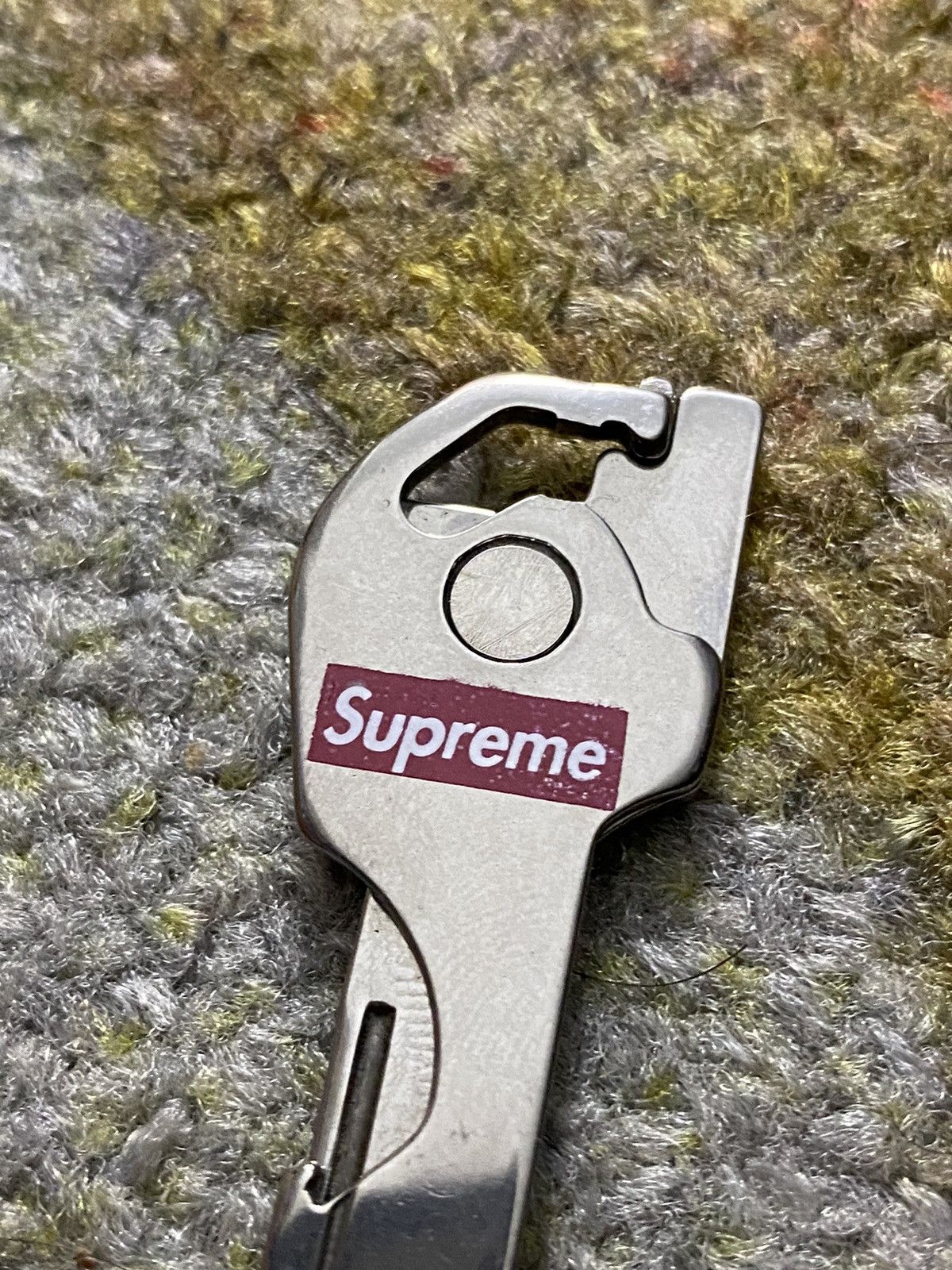 Supreme Supreme Swiss Tech Multi Tool Utility Key Size ONE SIZE - 4 Thumbnail