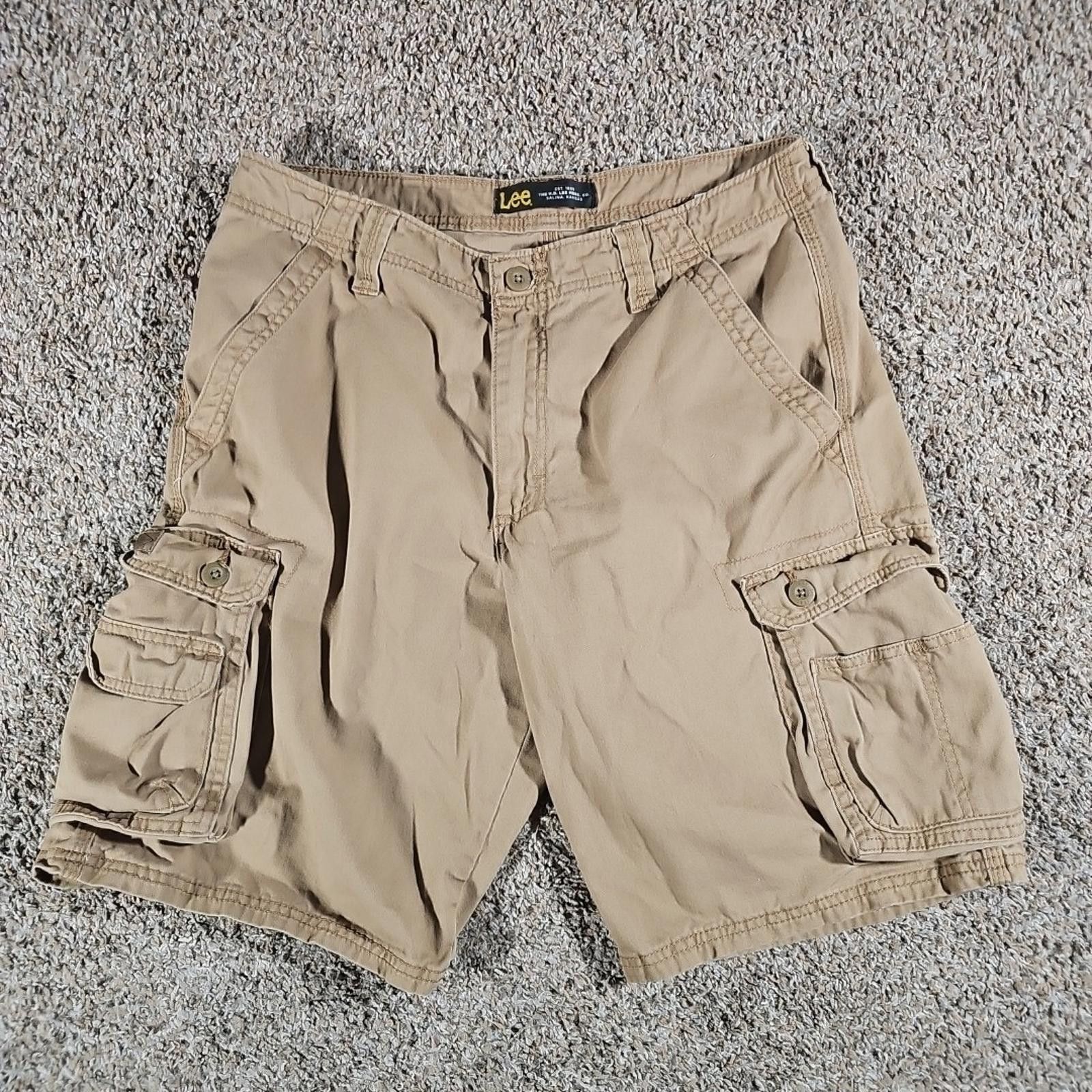 Lee Lee Sz 32 Cargo Shorts Size US 32 / EU 48 - 1 Thumbnail