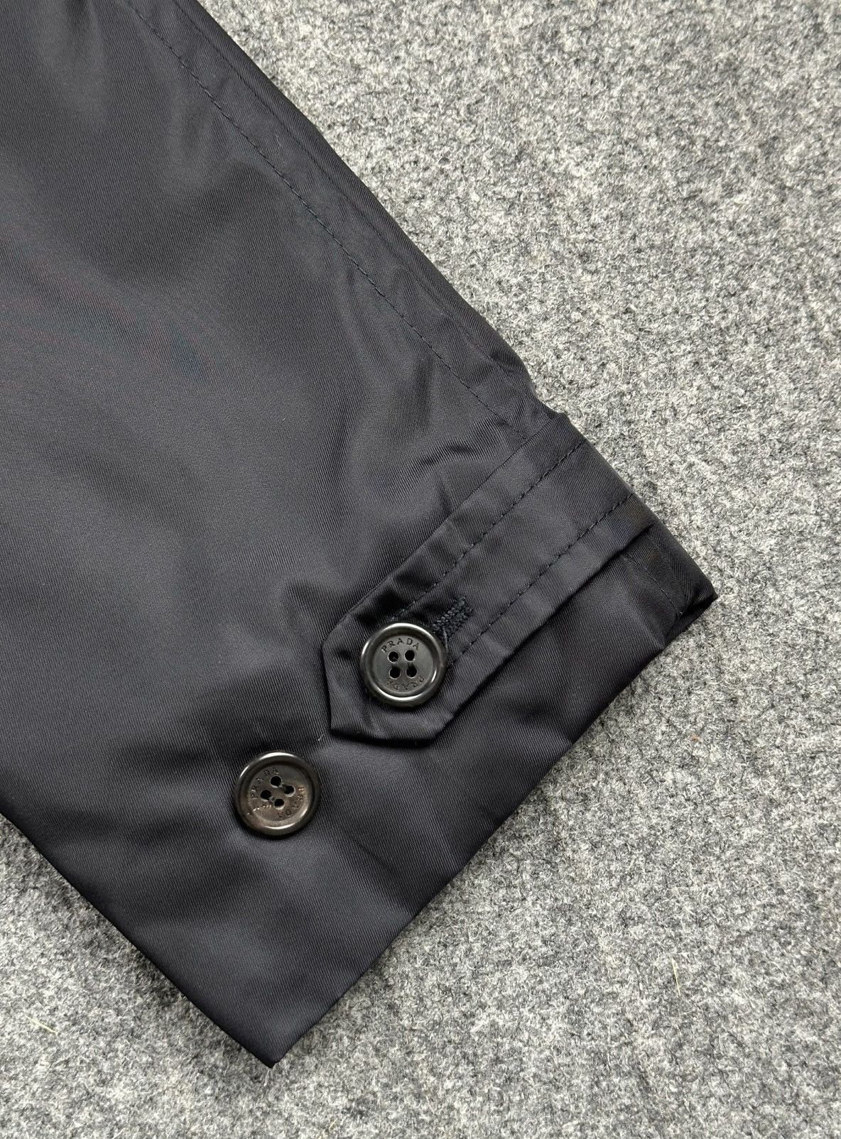 Prada Prada - Mac Zip-Up Nylon Coat - Emblem Logo With Neck Strap Size US M / EU 48-50 / 2 - 12 Thumbnail
