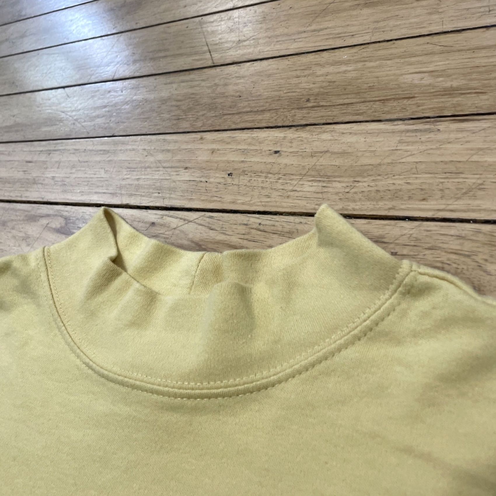 Blair VINTAGE Blair Mock Neck Crop Sweater 3/4 Sleeve Yellow Crest Adult M 80s Pullover Size US M / EU 48-50 / 2 - 7 Thumbnail