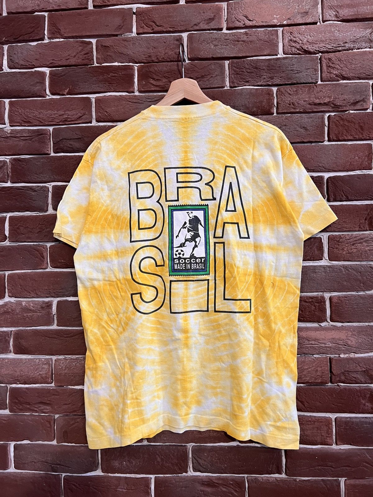 Vintage Rare Vintage 1993 Brasil Soccer Jersey Football Fifa Tee Size US L / EU 52-54 / 3 - 2 Thumbnail