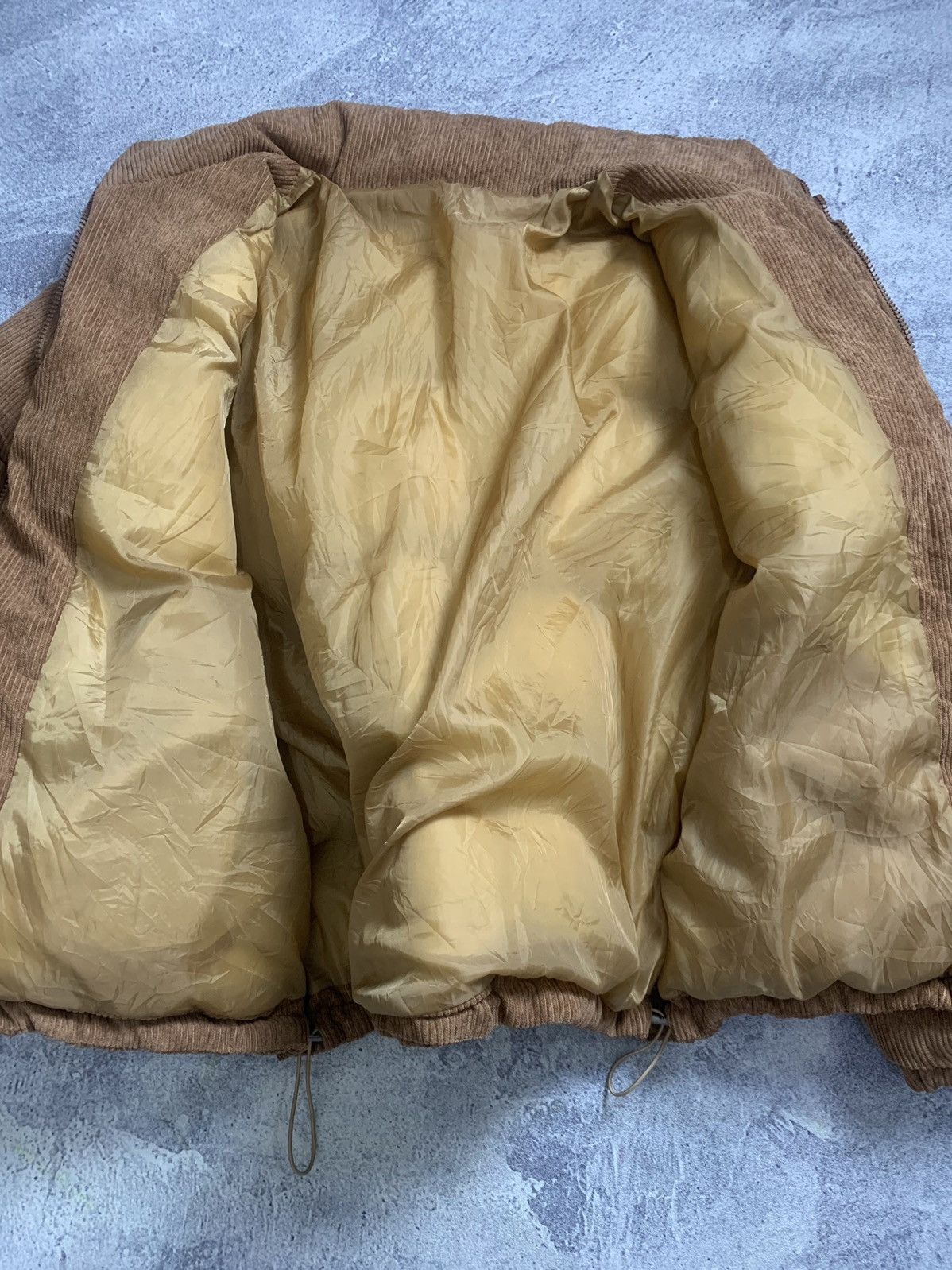 Vintage Vintage Corduroy Brown 'Blank' Down Jacket Size US S / EU 44-46 / 1 - 5 Thumbnail