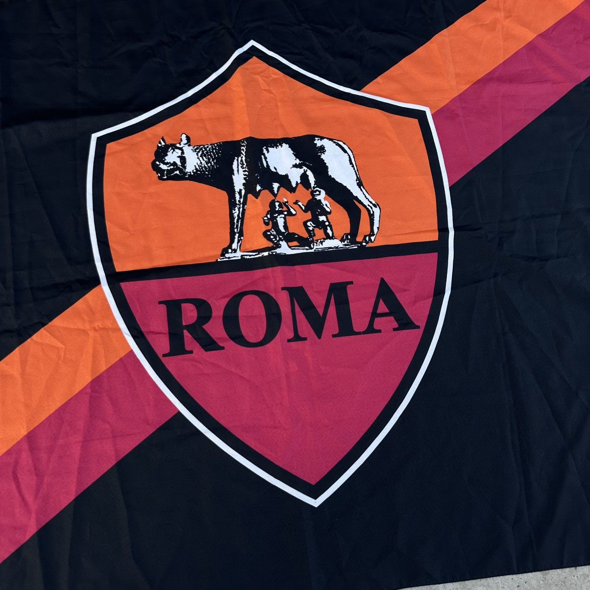 Sports Specialties Vintage Soccer Flag Roma Sport-wear Hype Y2K 00s USA Size ONE SIZE - 7 Thumbnail