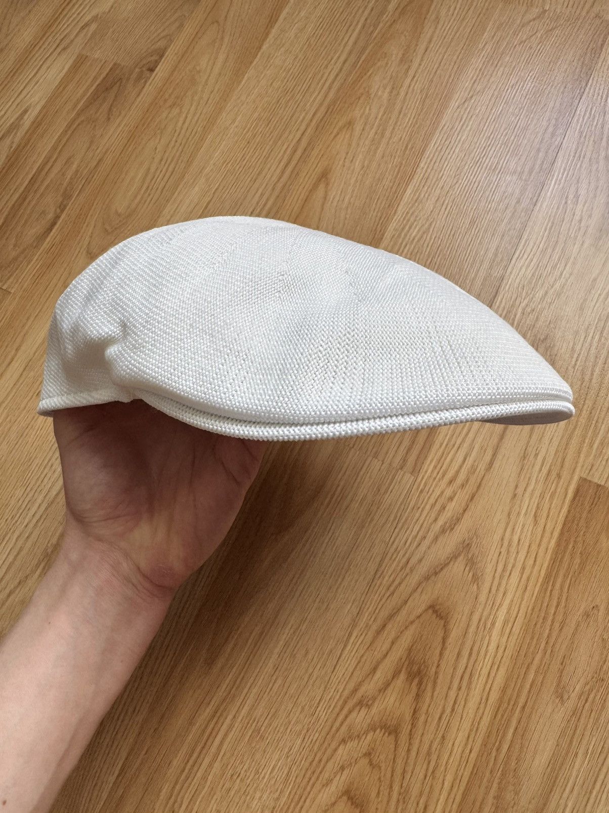 Hugo Boss HUGO Boss White Mesh Flat Cap Summer Ivy Driving Hat Golf M Size ONE SIZE - 9 Thumbnail