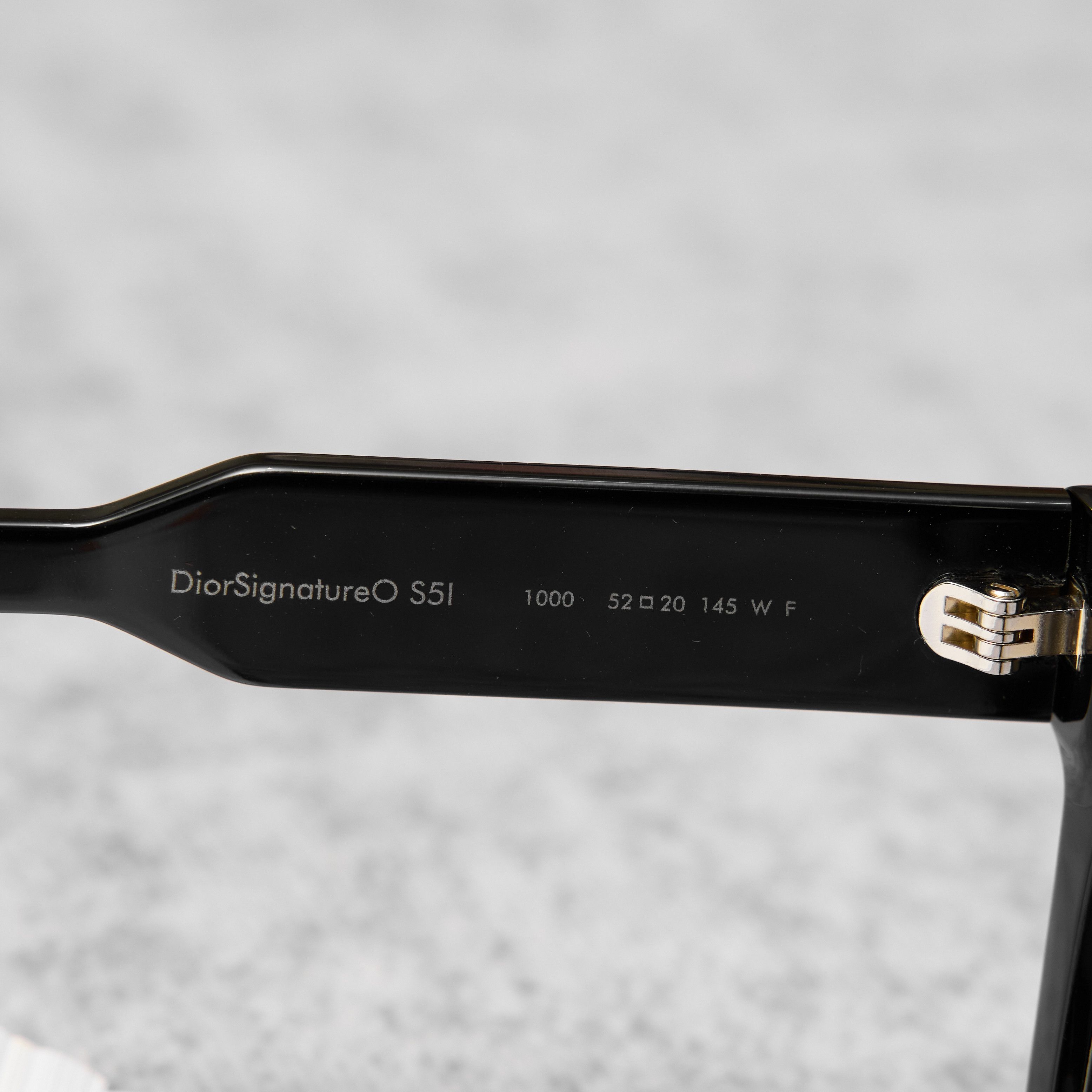 Dior DIOR DIORSIGNATUREO S5I 1000 Sunglasses BLACK Size ONE SIZE - 4 Thumbnail