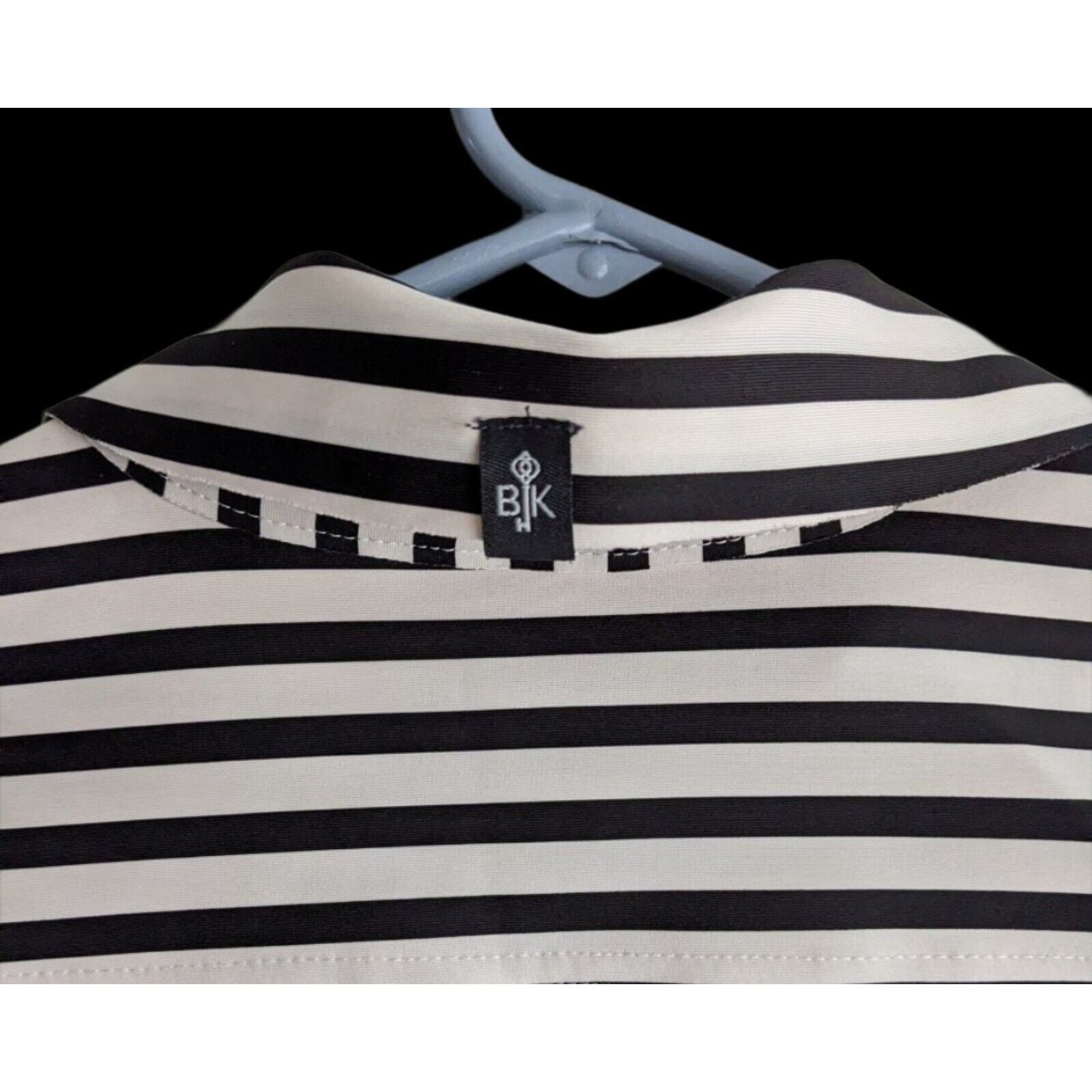 Hilditch & Key Belyn Striped Short Sleeve Stretchy Sport Shirt XS Size XS / US 0-2 / IT 36-38 - 4 Thumbnail