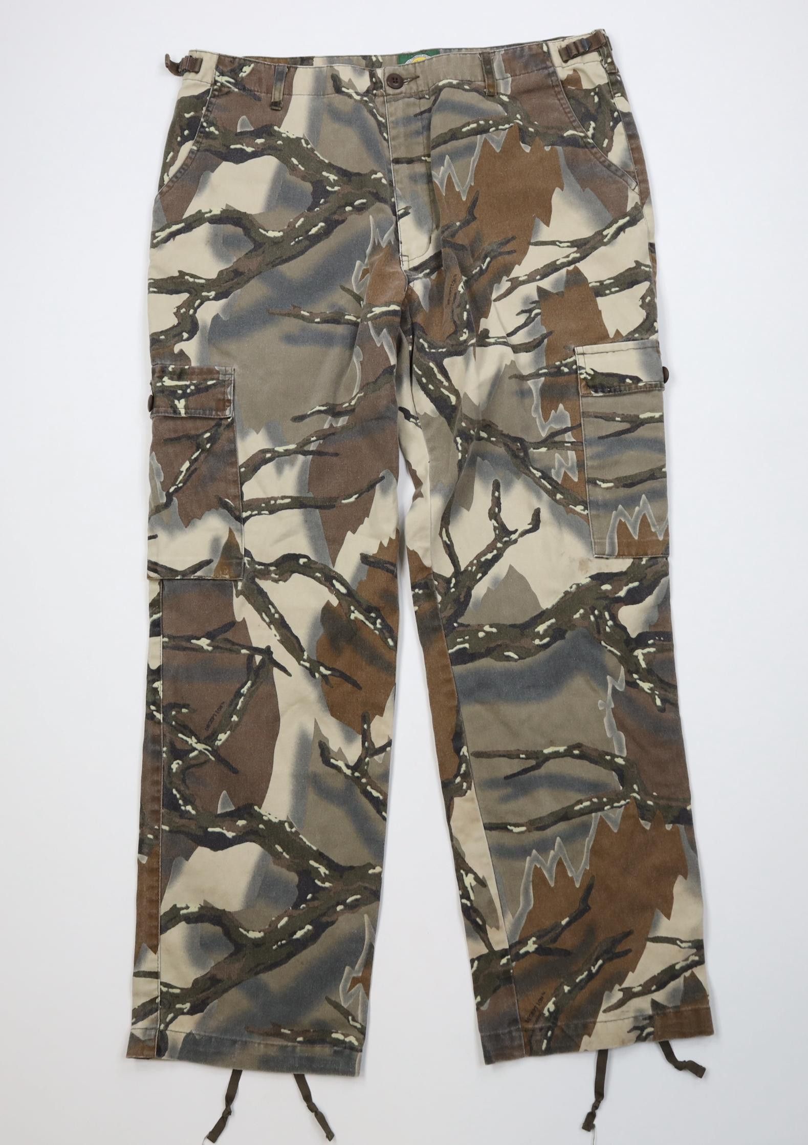 Cabelas Vintage Y2K Cabelas Deception Wide Leg Cargo Pants Size US 38 / EU 54 - 1 Thumbnail