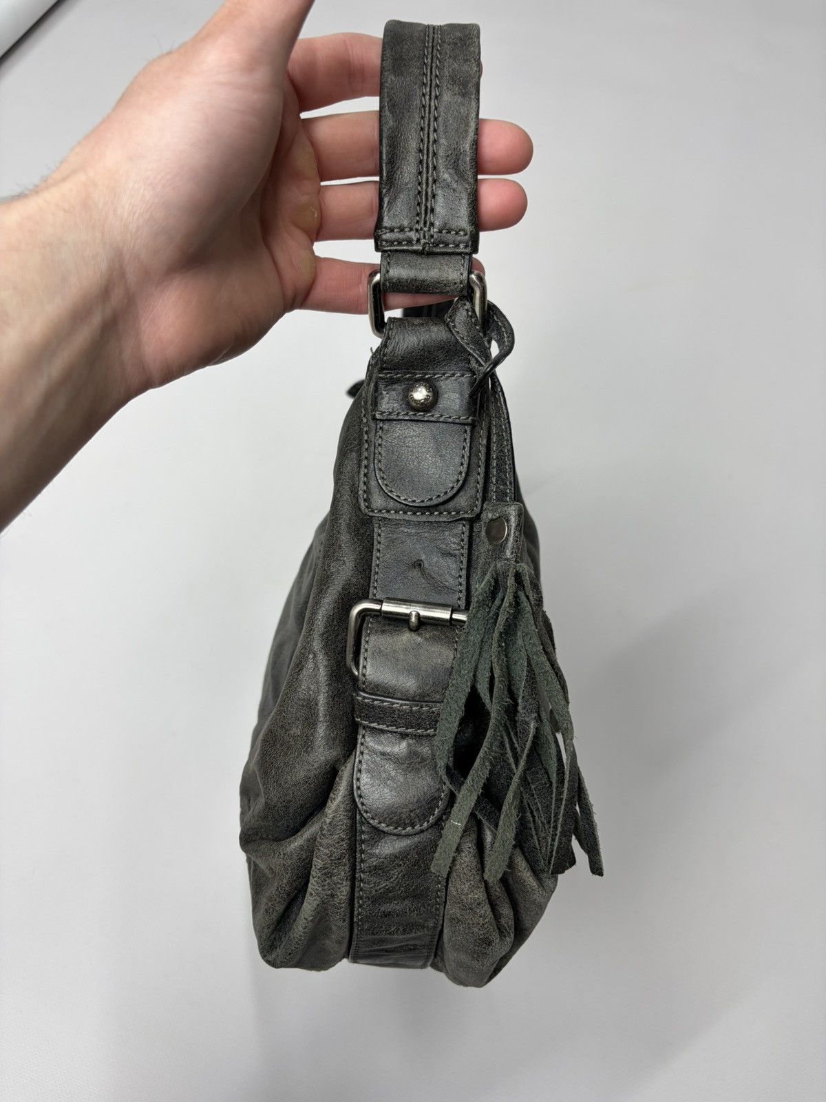Hedi Slimane Distressed Leather Shoulder Bag Olive Vintage Slouchy Hobo Size ONE SIZE - 10 Thumbnail