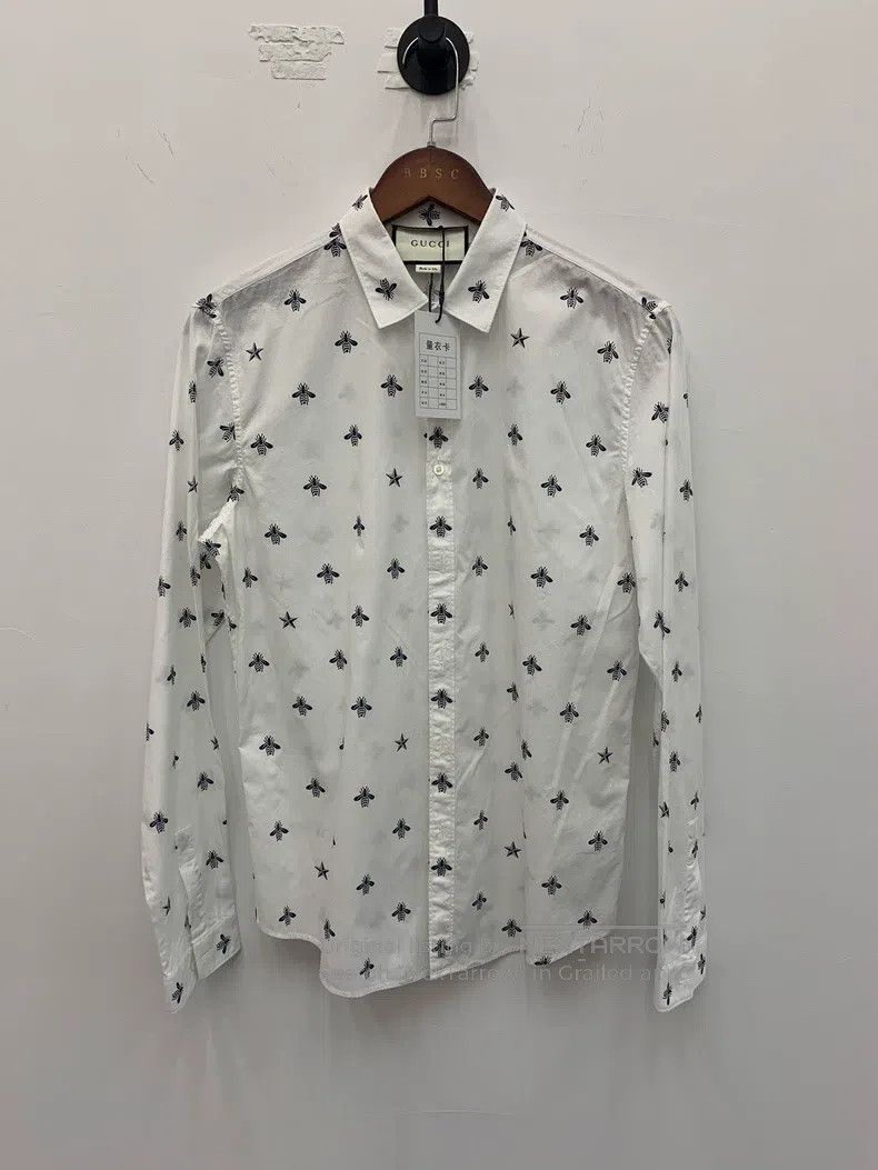 Gucci Gucci Size 39 Full-print little bee white shirt Size US XXS / EU 40 - 1 Thumbnail