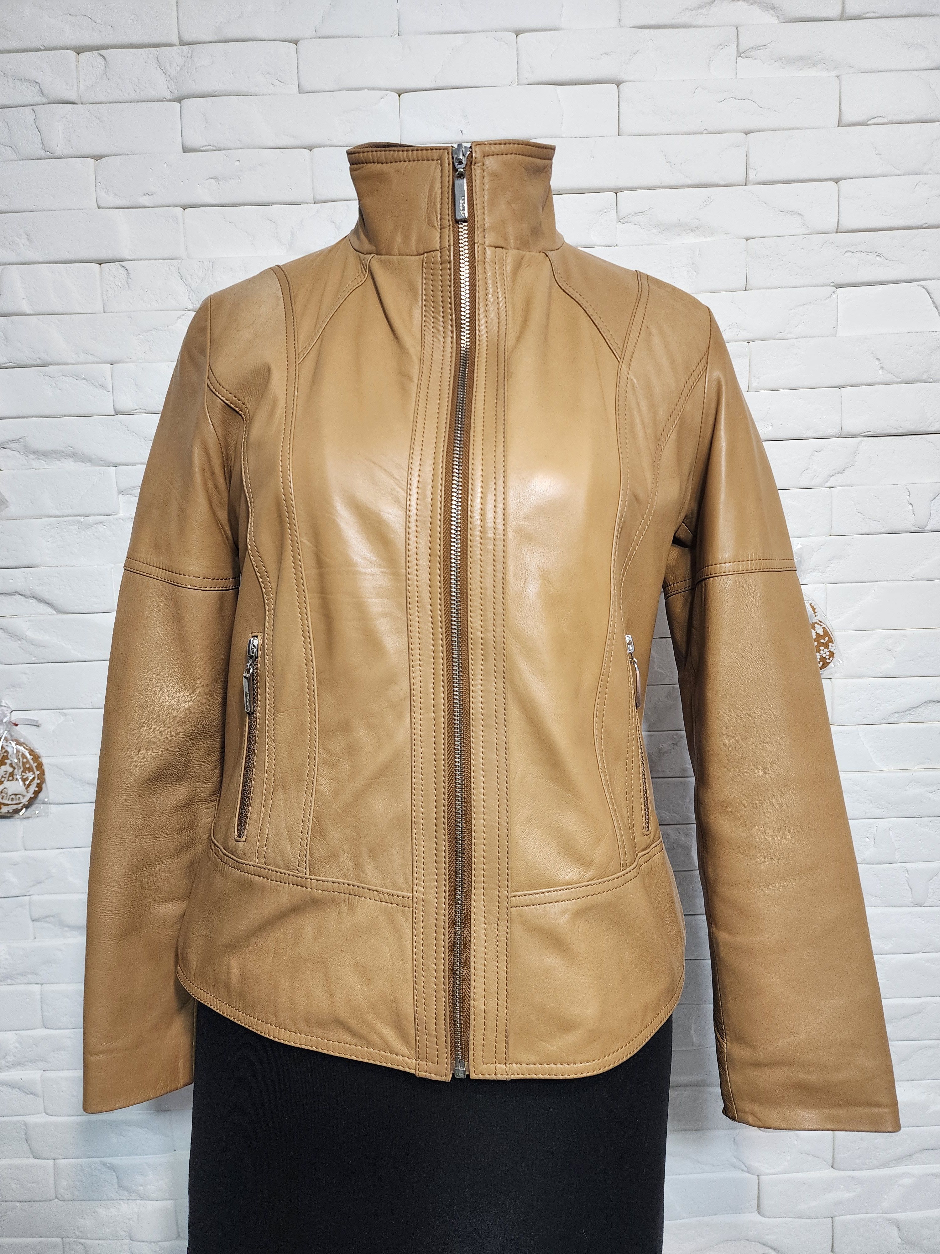 Other Brown Leather Jacket: Women's Sport Style, Metal Zipper Size M / US 6-8 / IT 42-44 - 1 Thumbnail