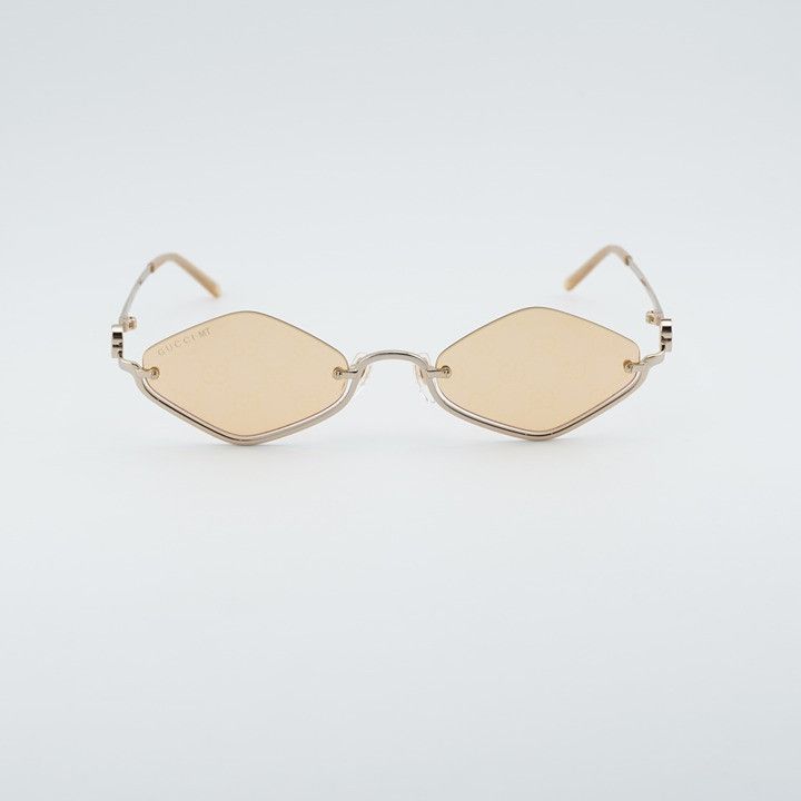 Gucci Gucci GG1604S 004 Sunglasses Gold Geometric Frame Size ONE SIZE - 3 Thumbnail