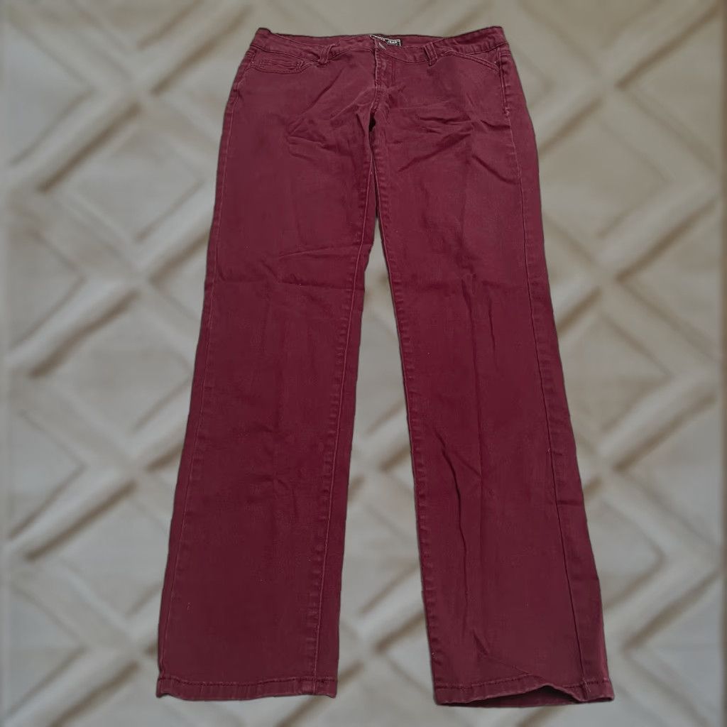 Denime Wax Jean Premium Denim Juniors 13 Burgundy Straight Leg Mid Rise Jeans 32x29 Women Vintage No Size 34" / US 12 / IT 48 - 1 Thumbnail