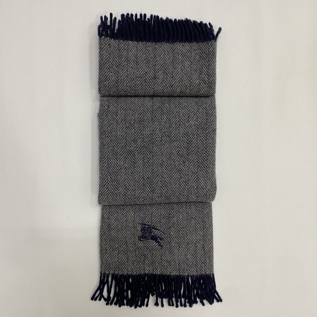Burberry BURBERRYS SCARF MUFFLER BUR070 Size ONE SIZE - 2 Thumbnail