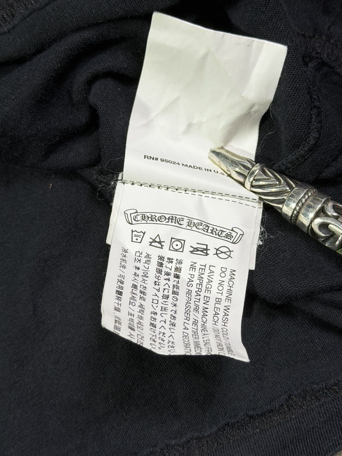 Chrome Hearts Shoulder Script Tonal Dagger Size US XL / EU 56 / 4 - 11 Thumbnail