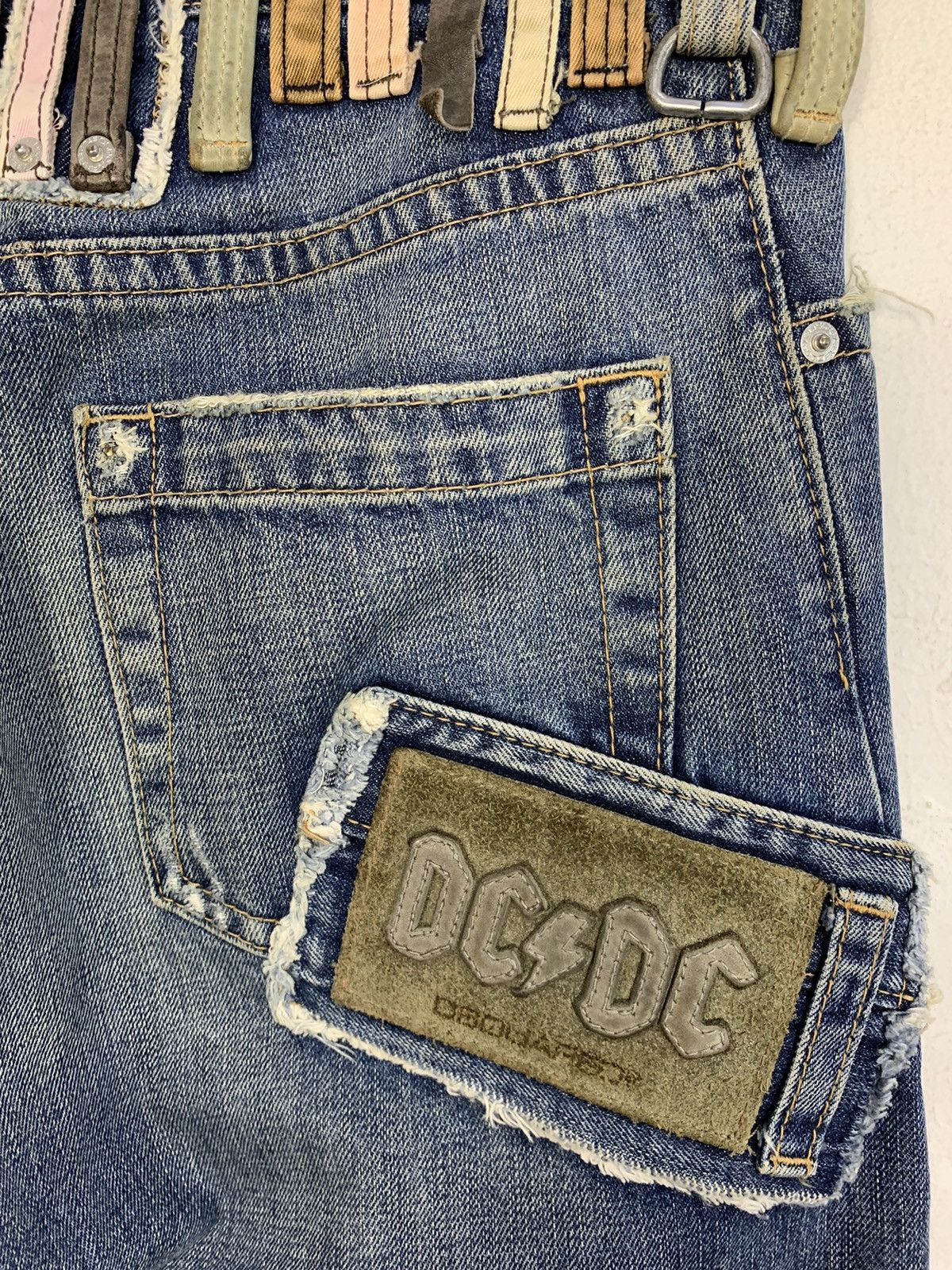 Dsquared2 Rare Dsquared2 DC/DC Denim Jeans Multicolor Hook Waist Size US 31 - 12 Thumbnail