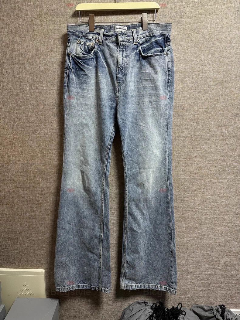 Balenciaga Balenciaga size S Vintage Flare Denim Pants Size US 27 - 1 Thumbnail