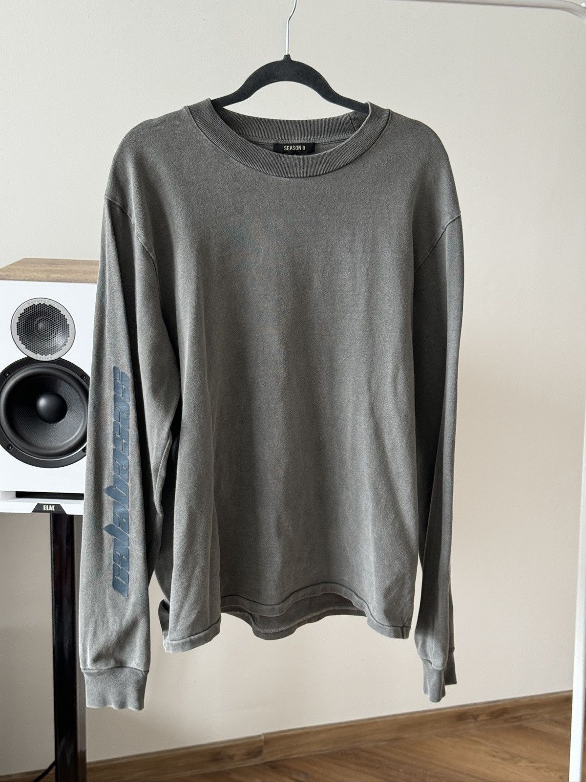 Yeezy Yeezy Season 6 Calabasas Longsleeve Size US M / EU 48-50 / 2 - 1 Thumbnail