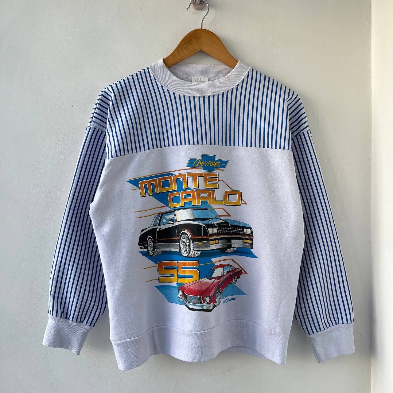Vintage 1986 Chevrolet Monte Carlo SS Striped Sweatshirt L