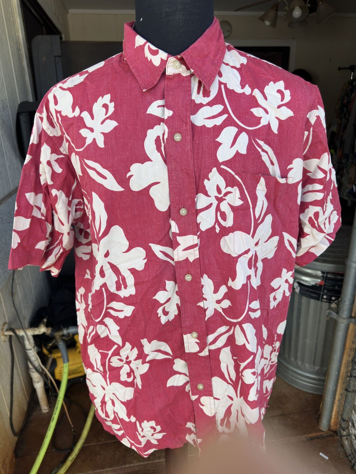 Reyn Spooner Reyn Spooner Phil Edwards Hawaiian Print Red/White Men's XL Size US XL / EU 56 / 4 - 1 Thumbnail