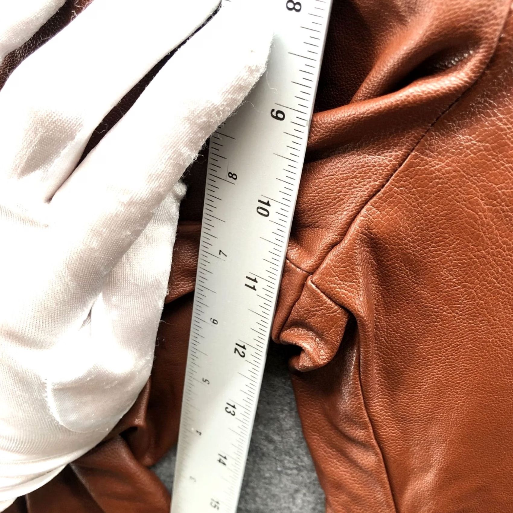 Express Express Faux Leather Tapered Leg Pants Womens 4L Long Brown High Waisted Pleated Tapered Leg Pants Size 27" / US 4 / IT 40 - 6 Thumbnail