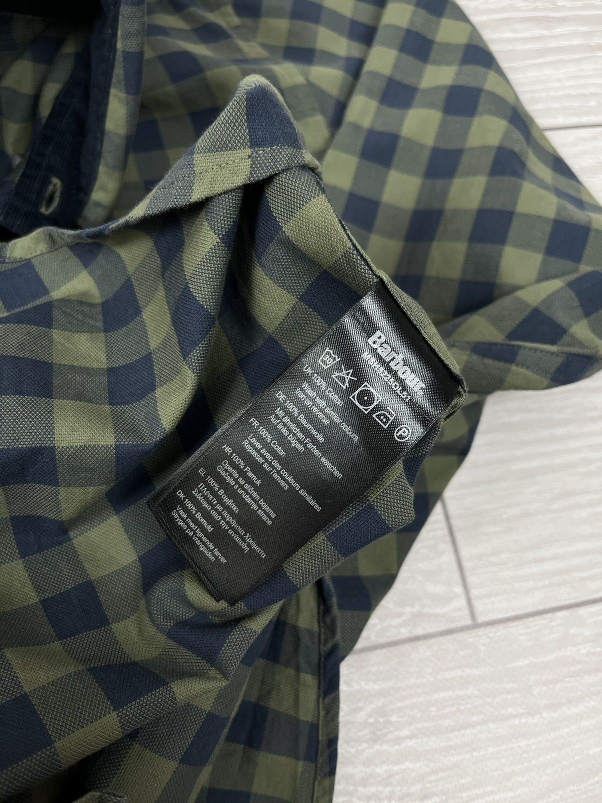 Barbour x4 Barbour Tailored Flannel Checkered Button Shirt M Size Size US M / EU 48-50 / 2 - 11 Thumbnail