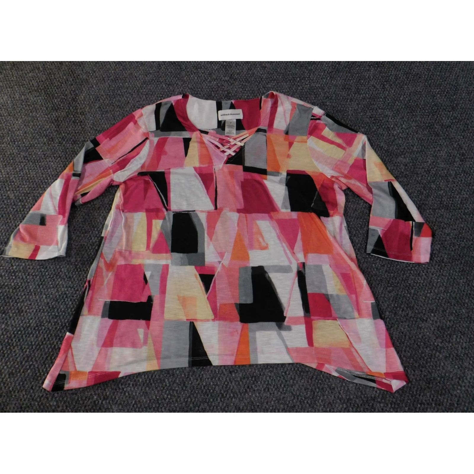 Vintage Alfred Dunner Blouse Womens Medium Pink Geometric 3/4 Sleeve Round Neck Pullover Casual Lightweight Stretch Vintage No Size M / US 6-8 / IT 42-44 - 2 Thumbnail