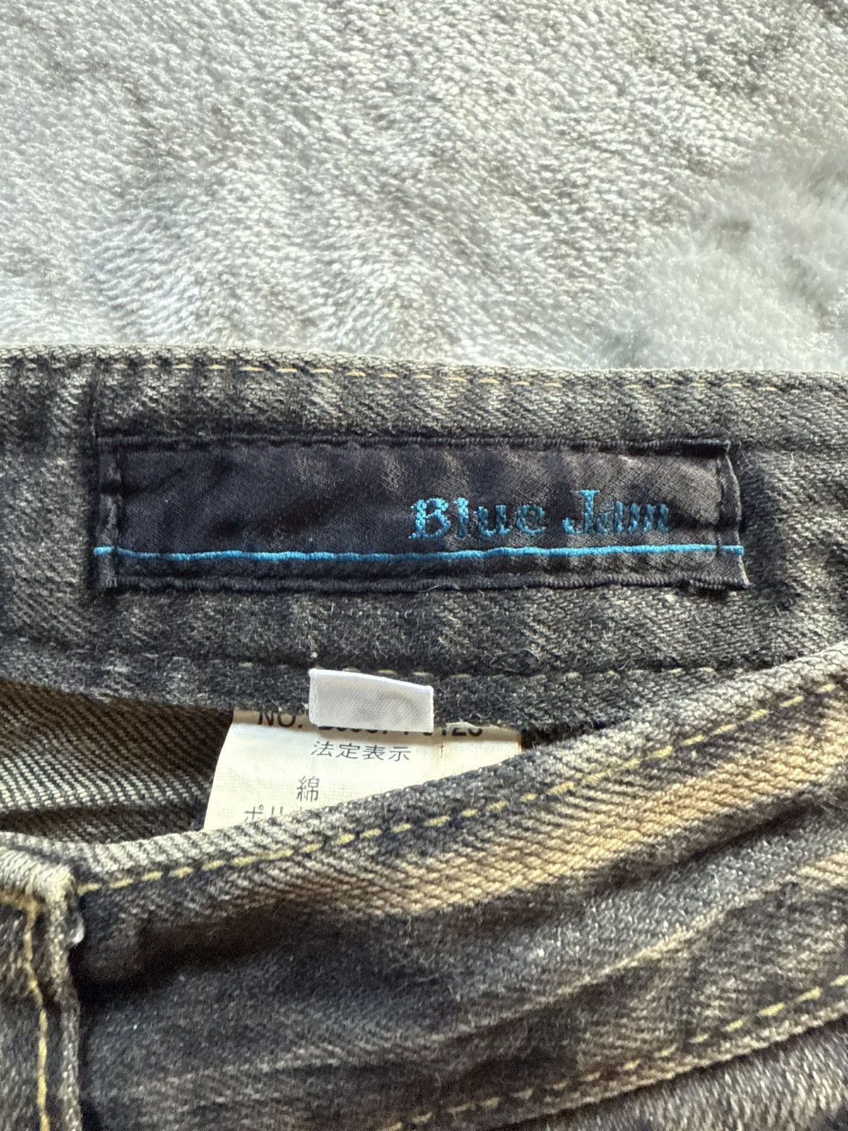 GOSTAR DE FUGA Gostar De Fuga Style Studded Embellished Flared Jeans Size US 27 - 23 Thumbnail