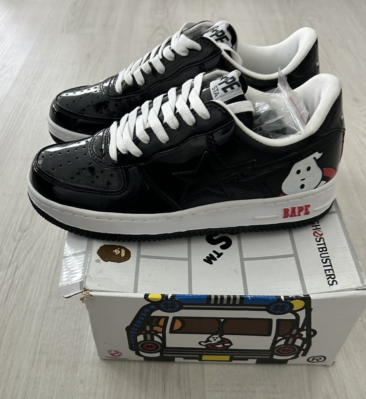 Bape VERY RARE OG 2009 A BATHING APE X GHOSTBUSTERS LOS ANGELES Size US 10.5 / EU 43-44 - 1 Thumbnail
