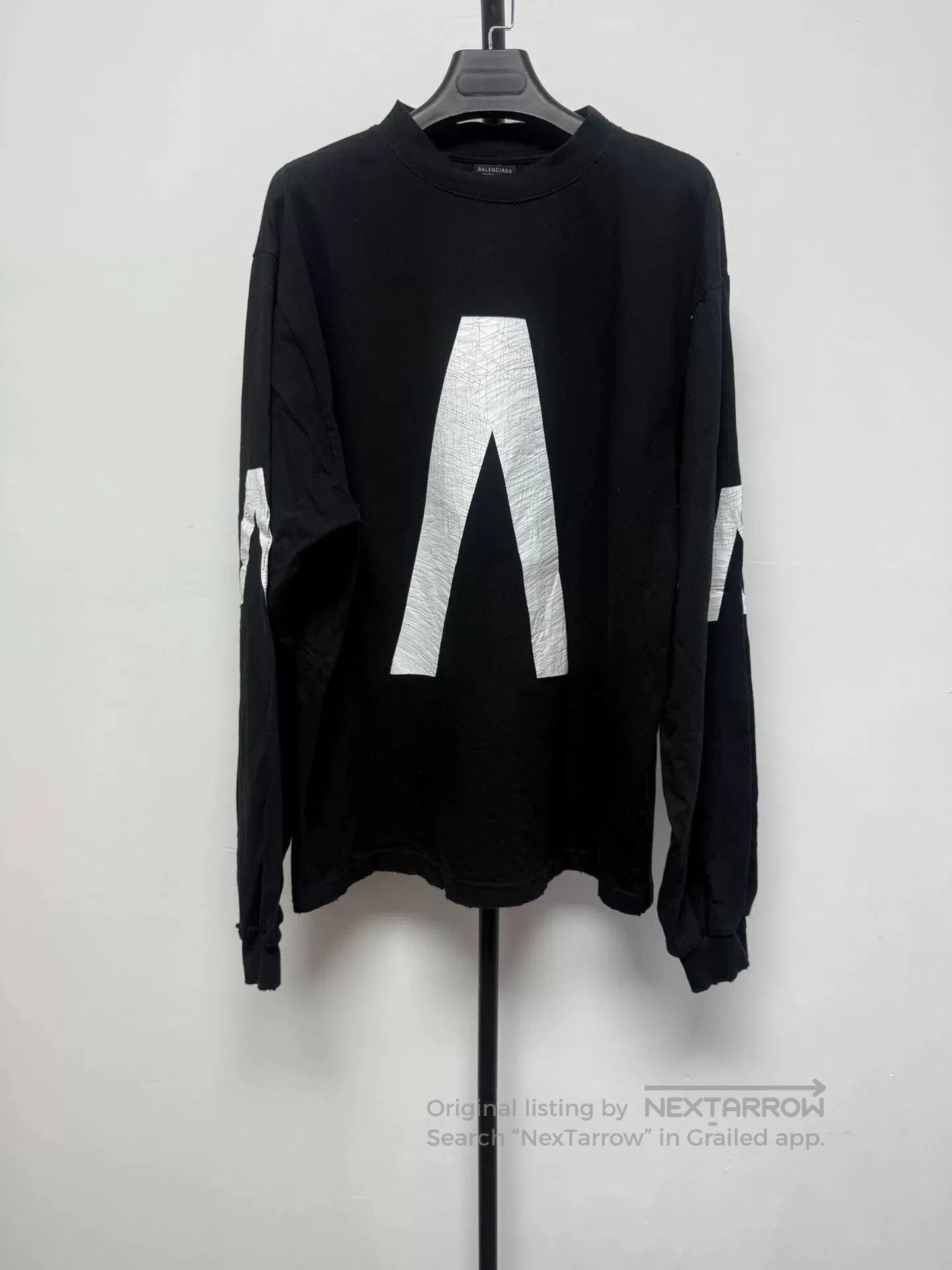Balenciaga Balenciaga Logo Print Loose Long-Sleeve T-Shirt. Size XS / US 0-2 / IT 36-38 - 1 Thumbnail