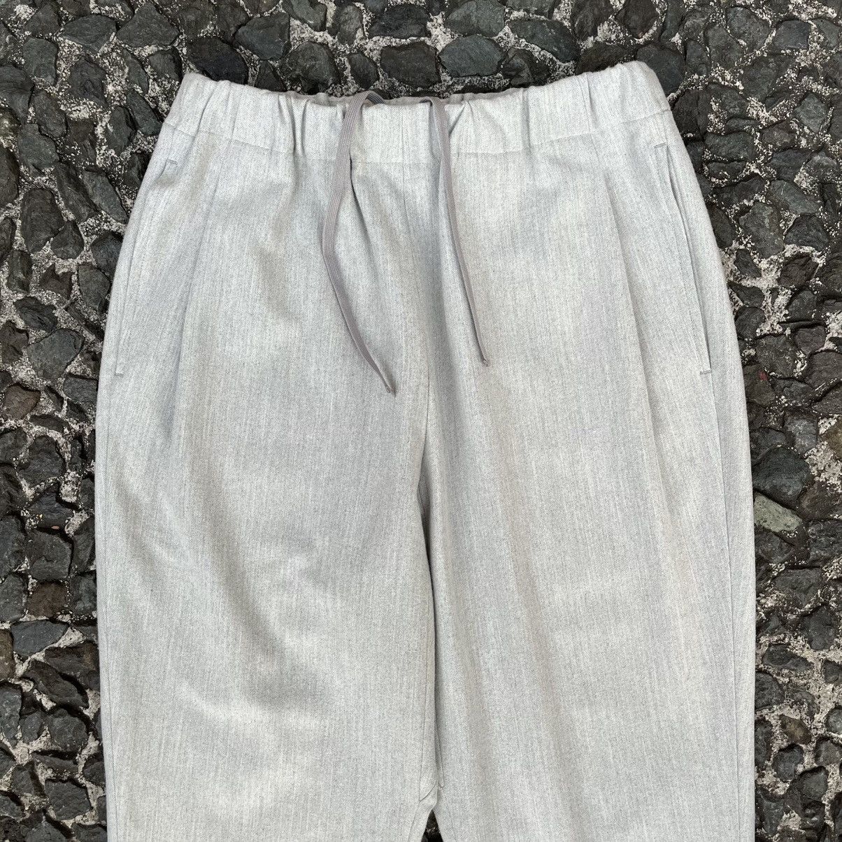 Issey Miyake Plantation Relaxed Tapered Drawstring Trousers Size US 30 / EU 46 - 2 Thumbnail