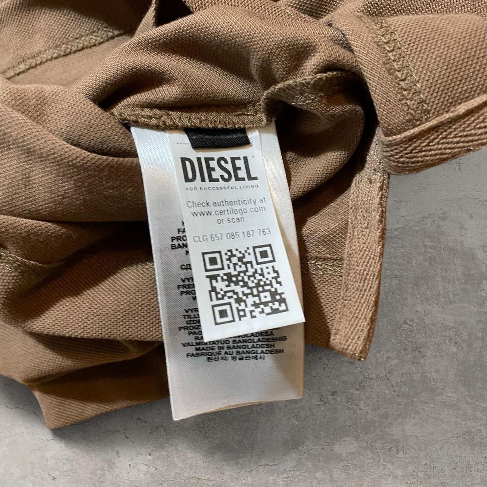 Diesel 2000s diesel brown quarter zip button up polo shirt size XXL Size US XXL / EU 58 / 5 - 7 Thumbnail