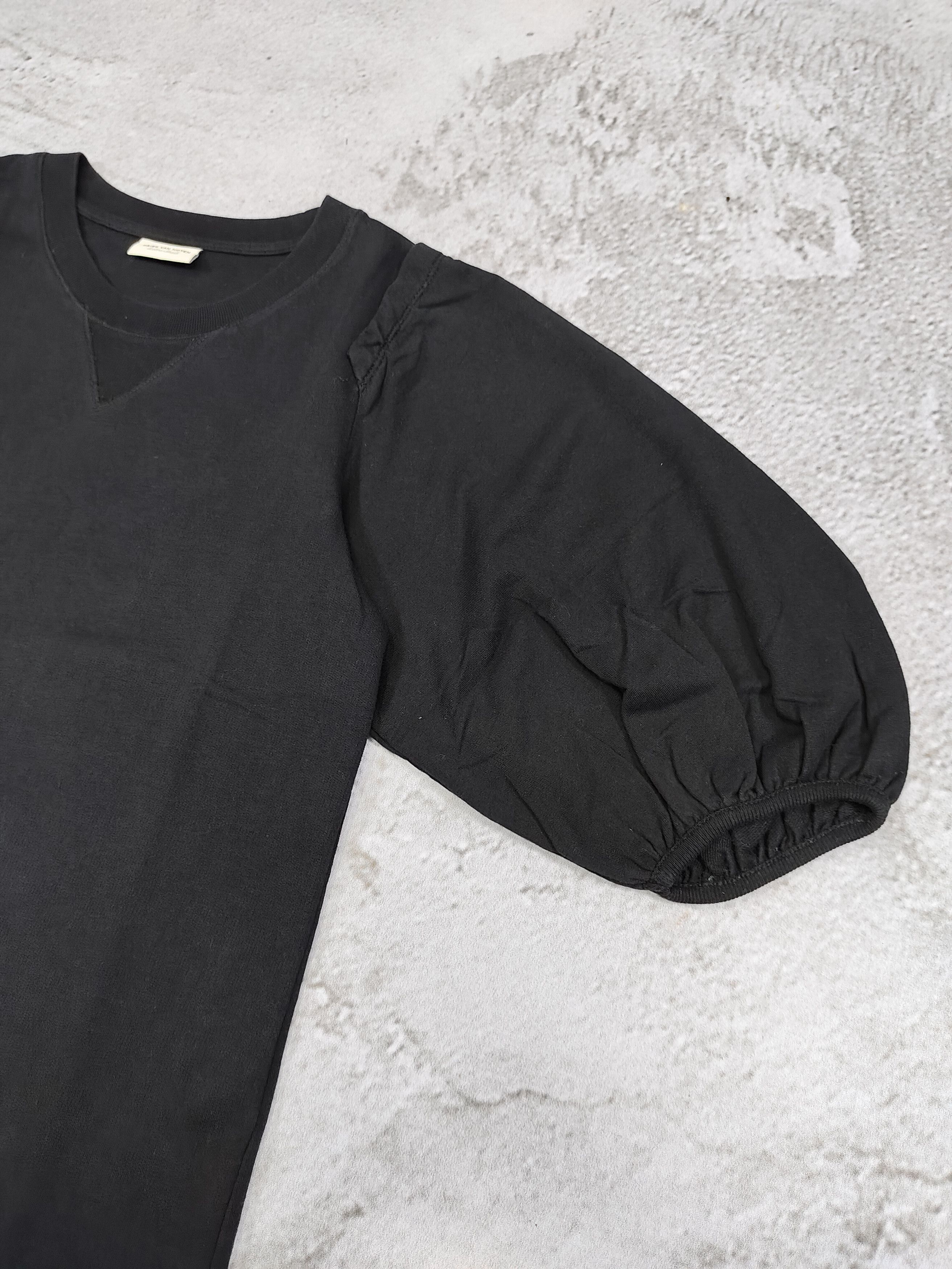 Dries Van Noten Dries Van Noten- Minimalist Structured Balloon Sleeve Tshirt Size S / US 4 / IT 40 - 2 Thumbnail