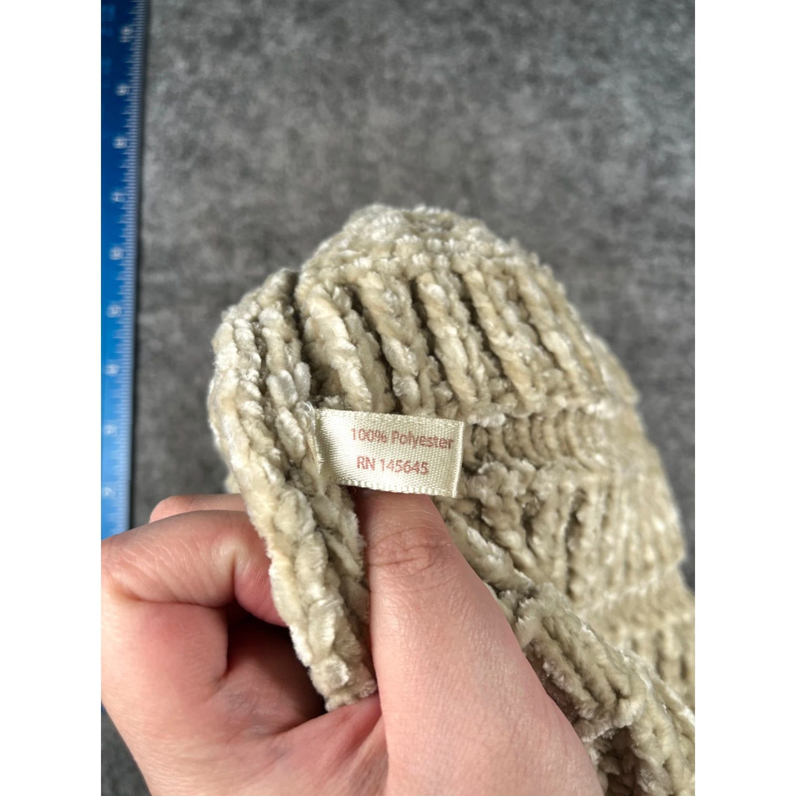 Vintage Elegant Essence Beanie Hat Unisex Adults One Size Green 100% Polyester Knit Size ONE SIZE - 7 Thumbnail
