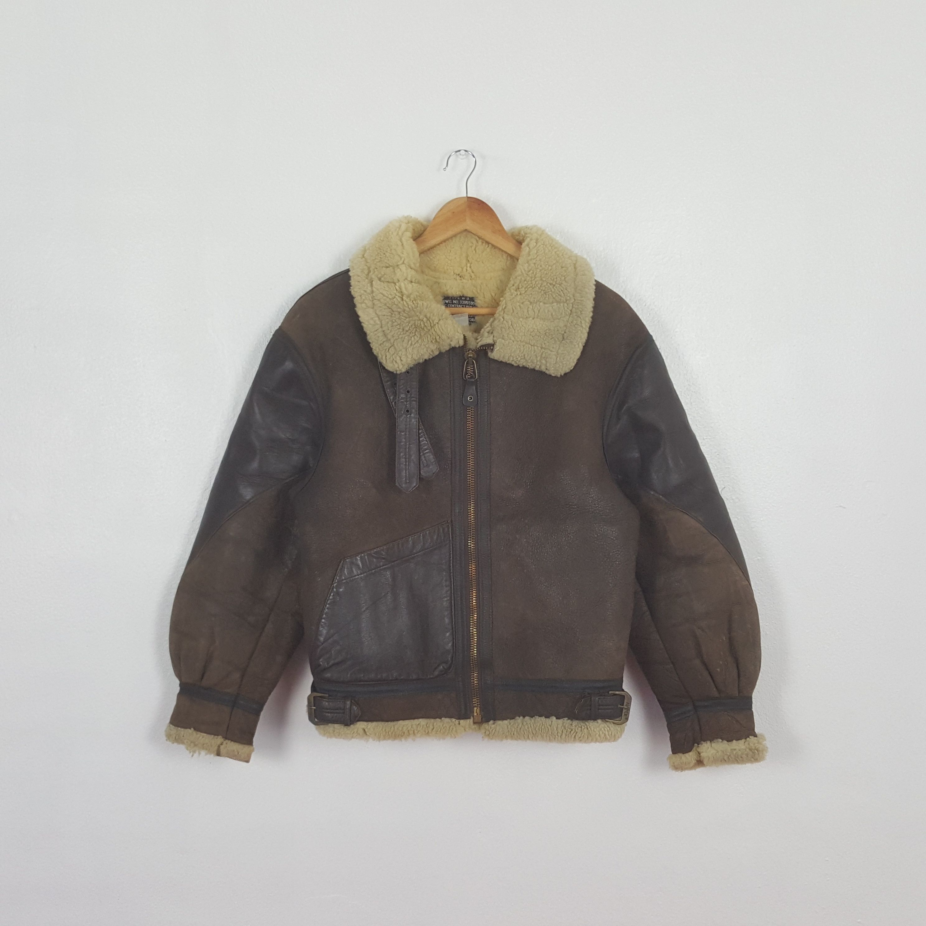 Avirex Vintage Avirex U.S. Air Force Winter Leather Jacket C303N10 Size US M / EU 48-50 / 2 - 1 Thumbnail