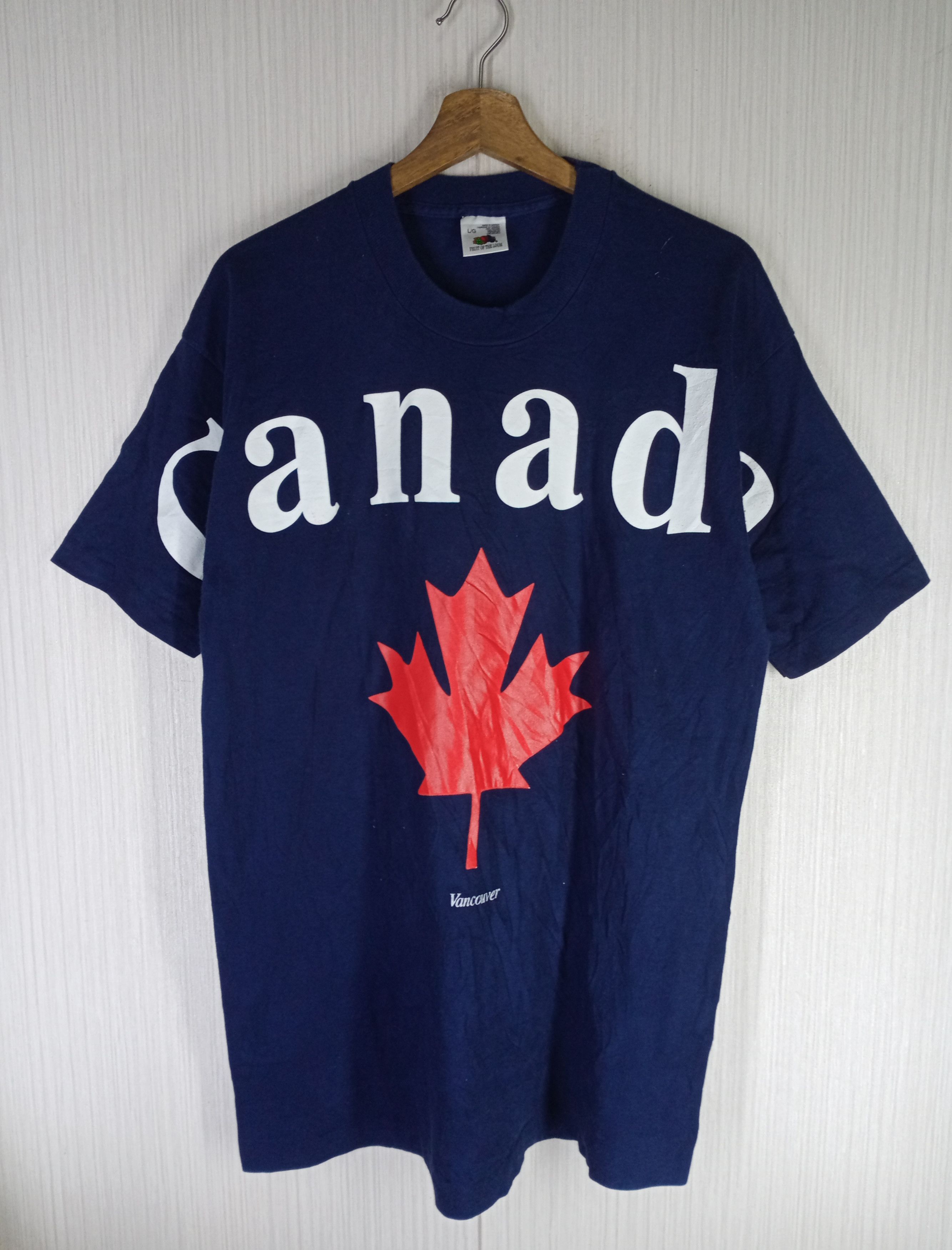 Other Rare Vintage 90s Canada Vancouver Big Logo Tshirt Size US M / EU 48-50 / 2 - 2 Thumbnail