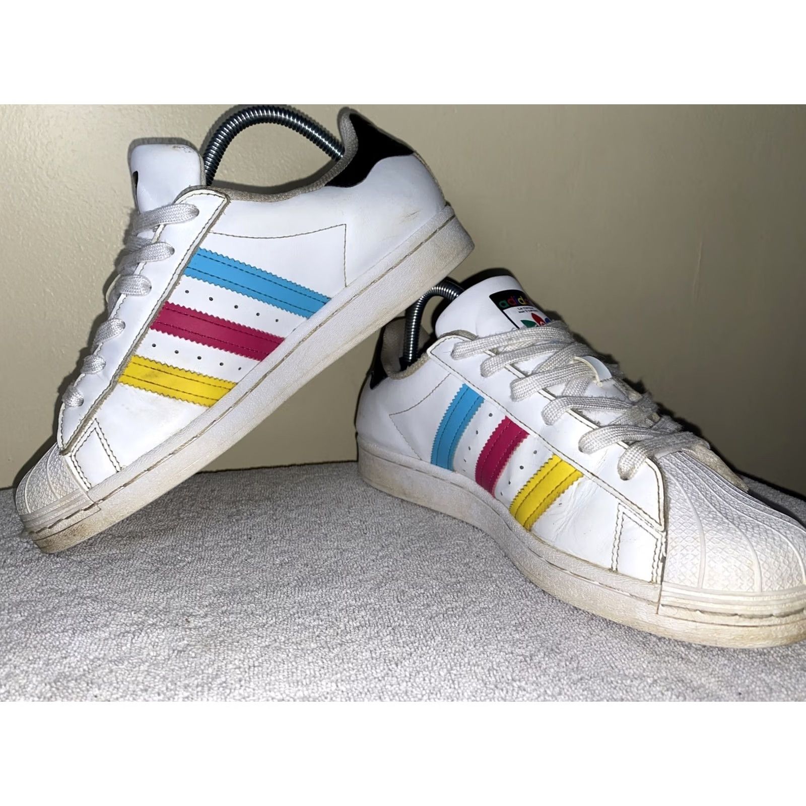 Adidas ADIDAS SUPERSTAR J White Multicolor Stripes FW5236 Men's Women 6.5 8 Shoes Sneaker Low Top Multicolor Striped Logo Casual Athletic Size US 7 / IT 37 - 2 Thumbnail