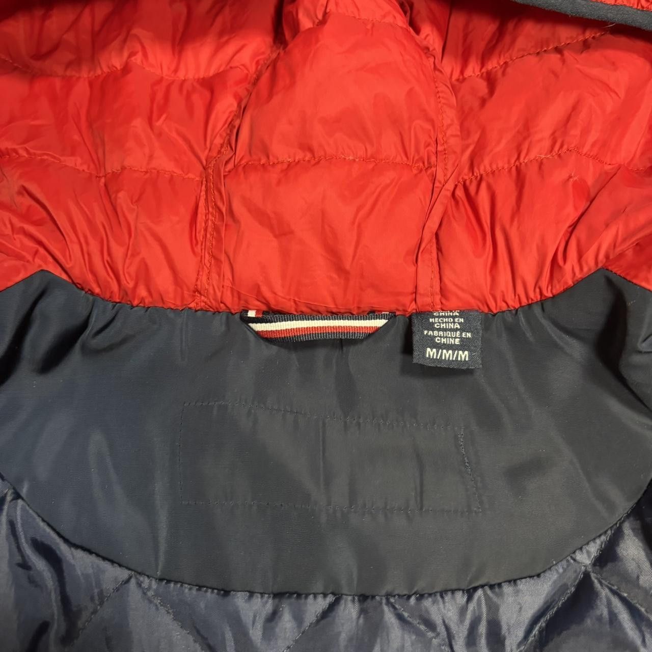 Tommy Hilfiger Tommy Hilfiger Navy Bomber Jacket with Red Hood Size US M / EU 48-50 / 2 - 5 Thumbnail