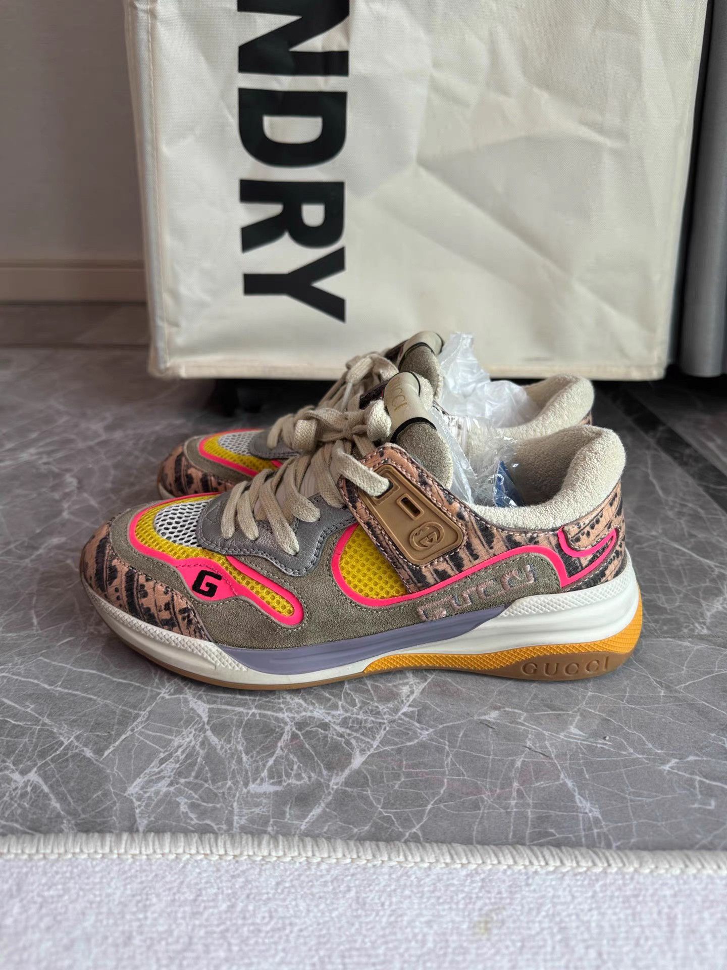 Gucci Gucci Ultrapace Sneakers K6 Size US 5.5 / IT 35.5 - 3 Thumbnail
