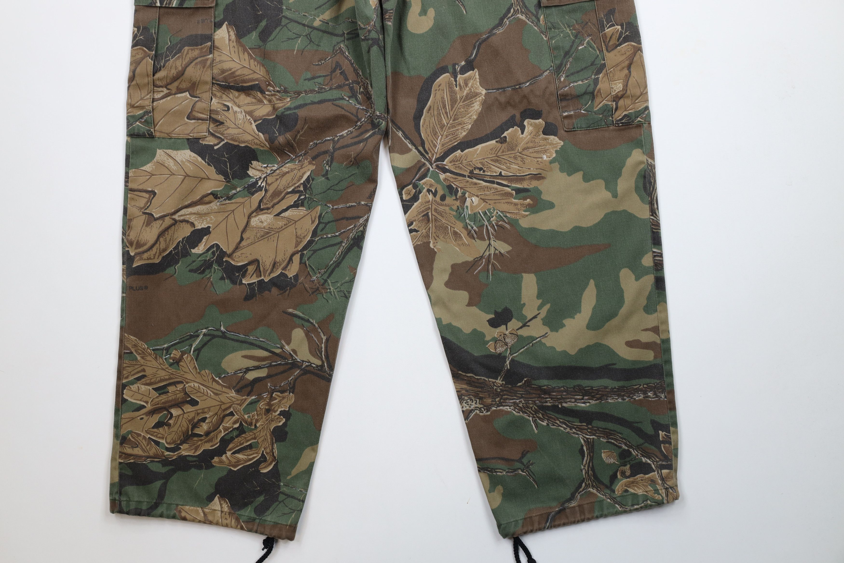 Vintage Vintage 90s Streetwear Camouflage Wide Leg Cargo Pants Size US 38 / EU 54 - 12 Thumbnail