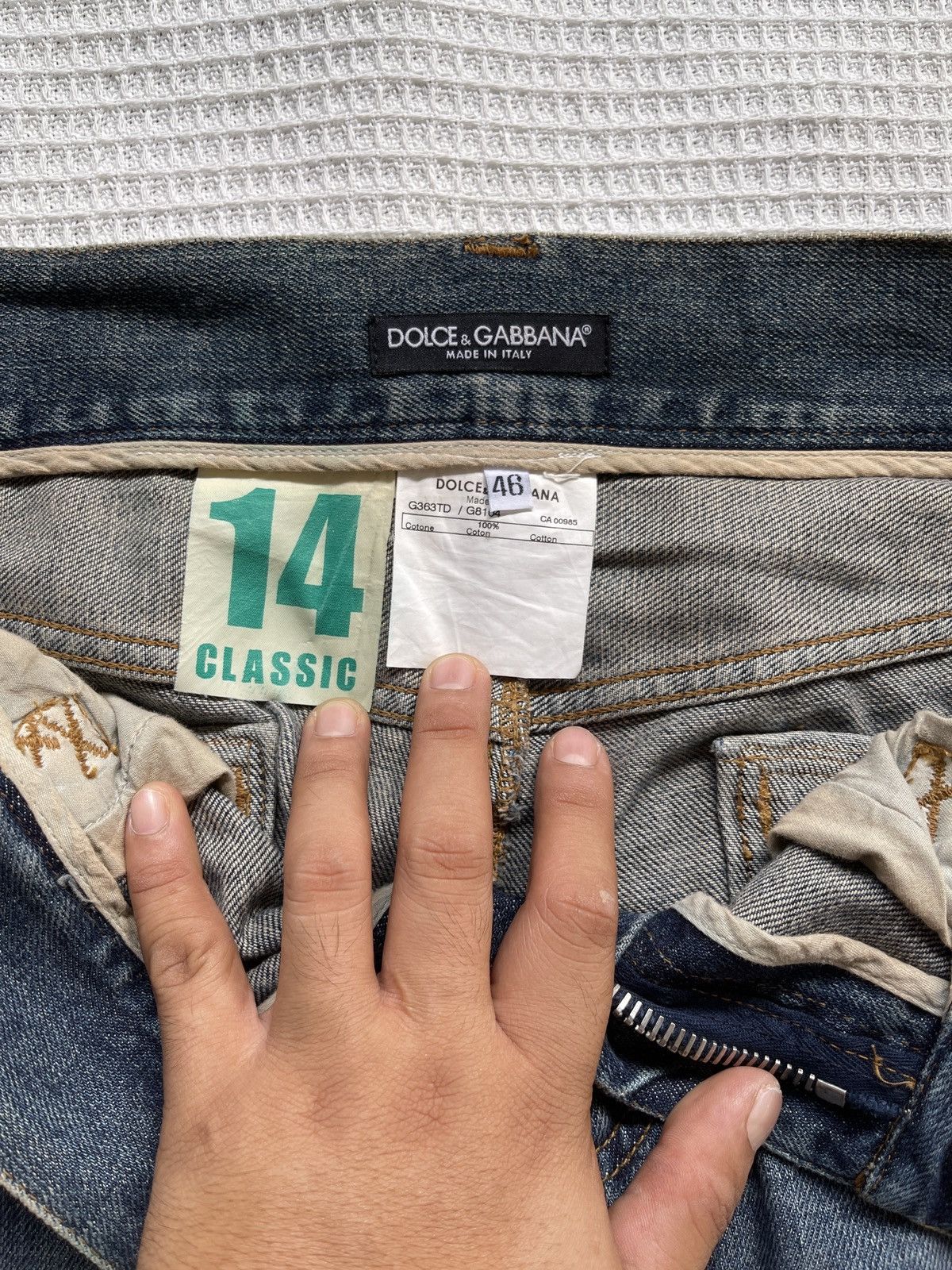 Dolce & Gabbana Last Drop🔥Rare🔥Dolce & Gabbana 14 Classic Distressed Jeans Size US 35 - 12 Thumbnail